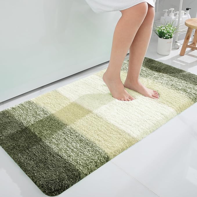 OLANLY Bathroom Runner Rugs Mat 47x24, Extra Soft Absorbent Microfiber Bath Rugs, Rubber Backing, Quick Dry, Washable Long Bath Mats for Bathroom, Tub and Shower, Home Decor Accessories, Dark Green