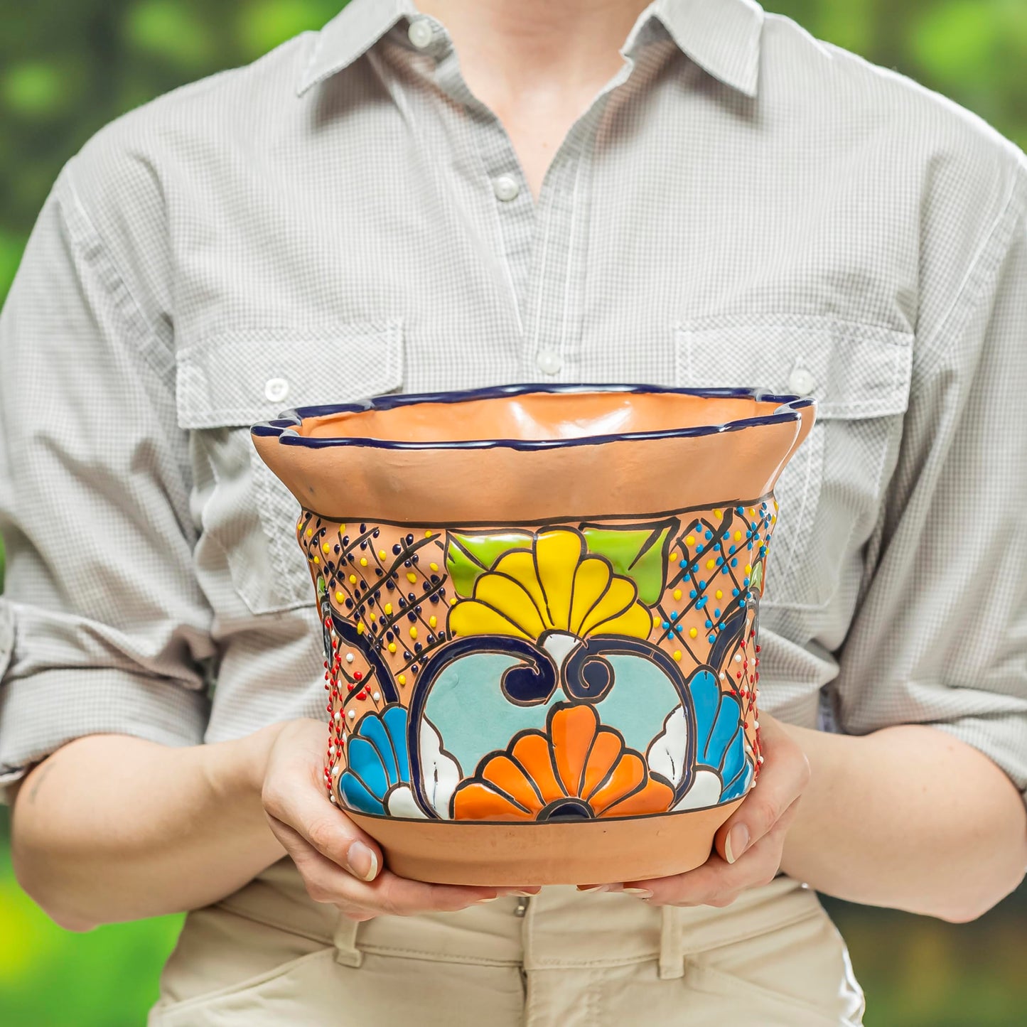 Evergreen Garden Talavera Mexican Pottery Ceramic Floral Classic Top Pot Planter | Flower Pot Plant Succulent | Indoor Outdoor (8 inch, Tan)
