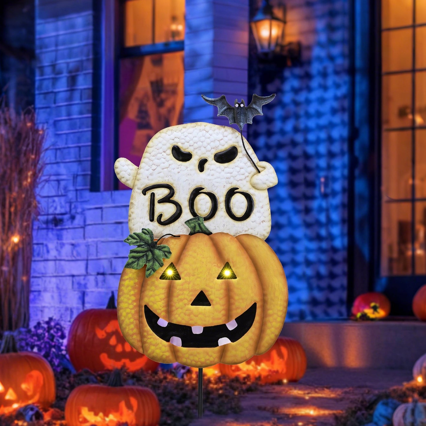 TERESA'S COLLECTIONS Halloween Decorations for Outdoor, Cute Spooky Decorative Garden Stakes with Solar Light, Jack O Lantern Metal Yard Sign for Home Patio Halloween Party