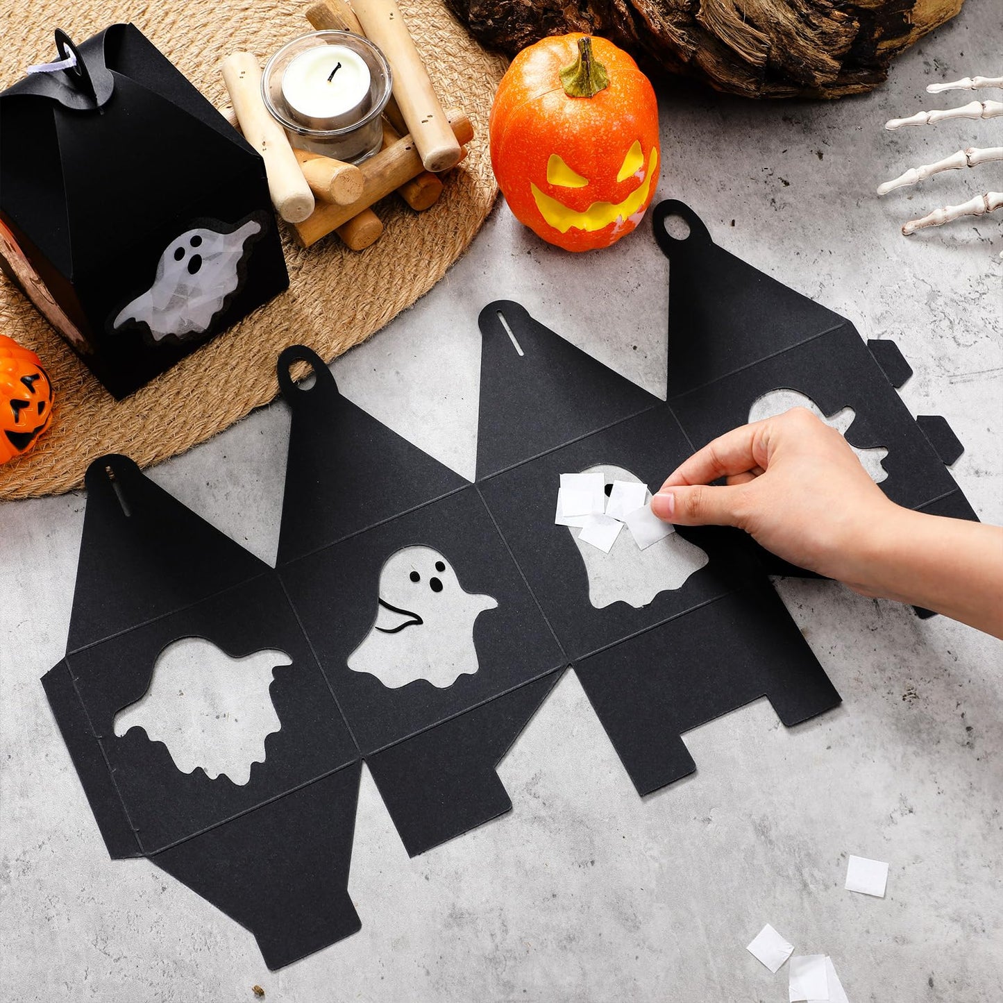 VIHOSE 16 Sets Halloween Ghost Paper Crafts Tissue Paper Lanterns Craft Kits Bulk Make Your Own Suncatchers Hanging Ornament DIY Spooky Supplies for Halloween Party Trick or Treat Party Decors
