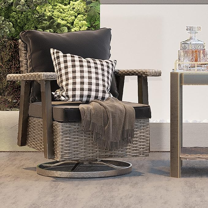 Joyside Patio Chair