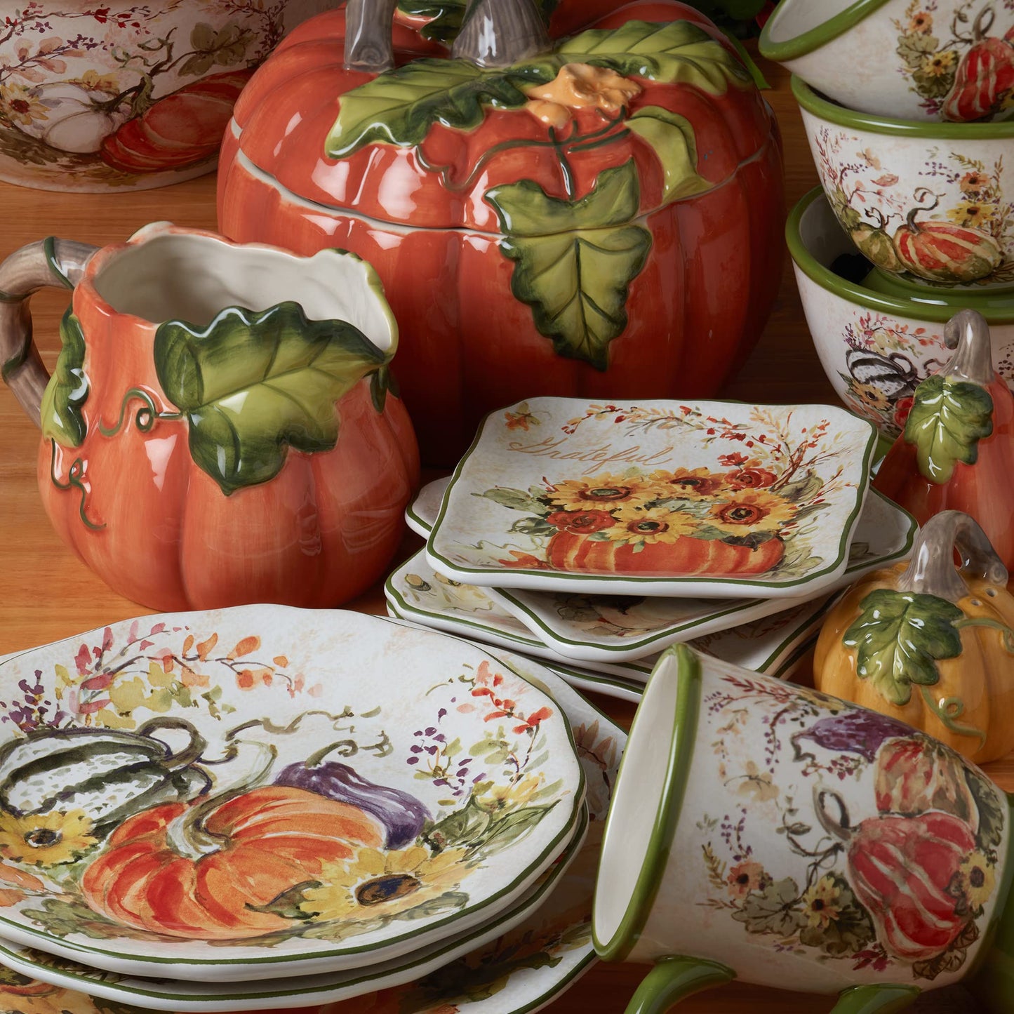 Harvest Morning Set of 4 Ceramic 8" Soup Bowls – Enjoy hearty soups, stews, or pasta in rustic farmhouse style with these autumn-themed bowls that bring warmth to every meal - 18 oz