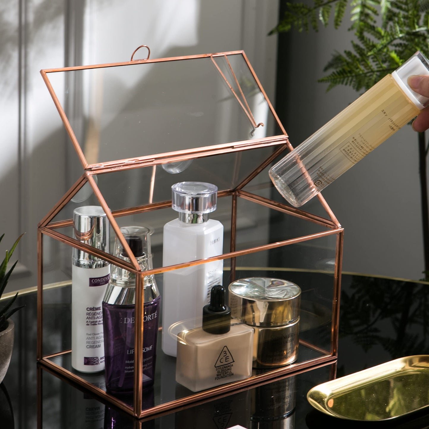 House Shape Close Glass Geometric Terrariumn Tabletop Succulent Plant Garden Geo Planter Moss Fern Swing Lid Reptile, Flower Pot for Plants Succulent, Air Plant (Rose Gold)