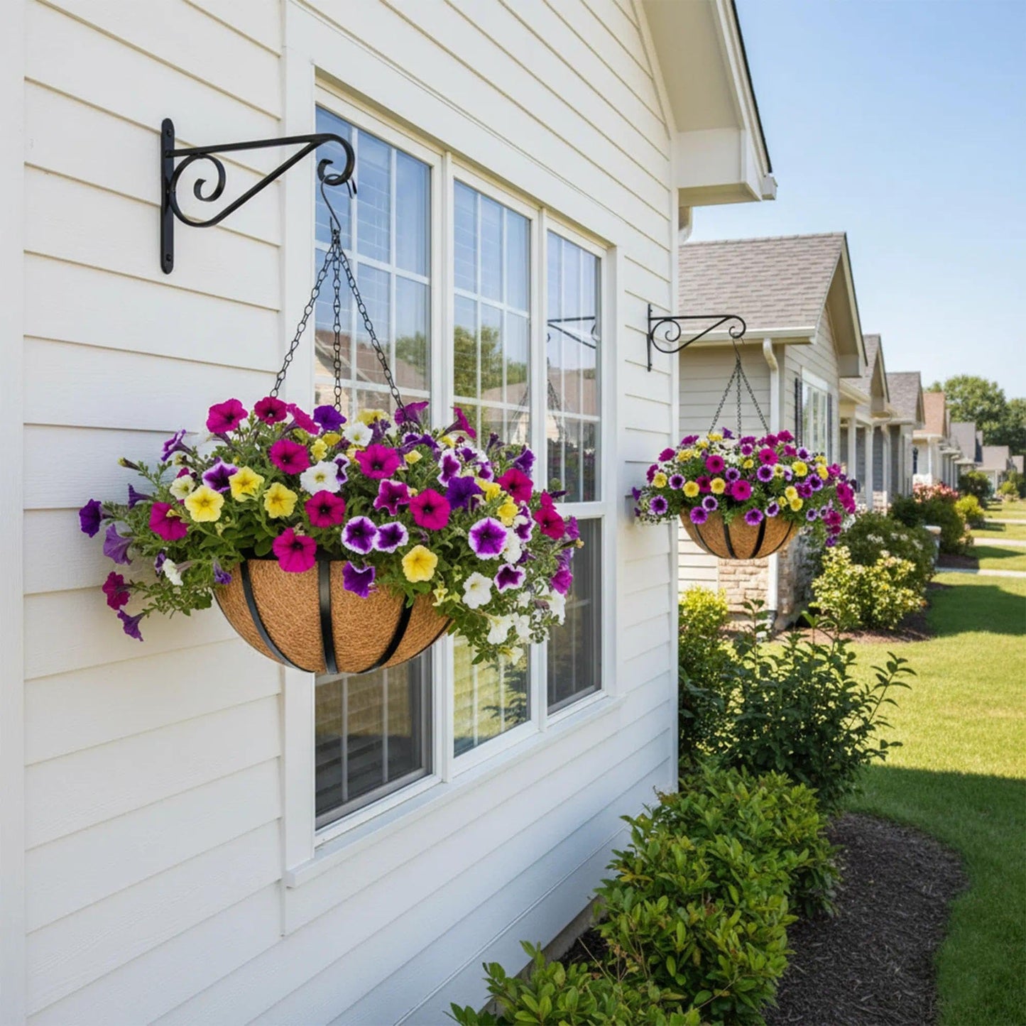 2 Pack 12 inch Metal Hanging Planters Basket Set Round Wire Plant Holder with Coco Fiber Liners Chain Indoor Outdoor Hanging Baskets for Garden Balcony Patio Deck Porch Vegetables Flower Plants