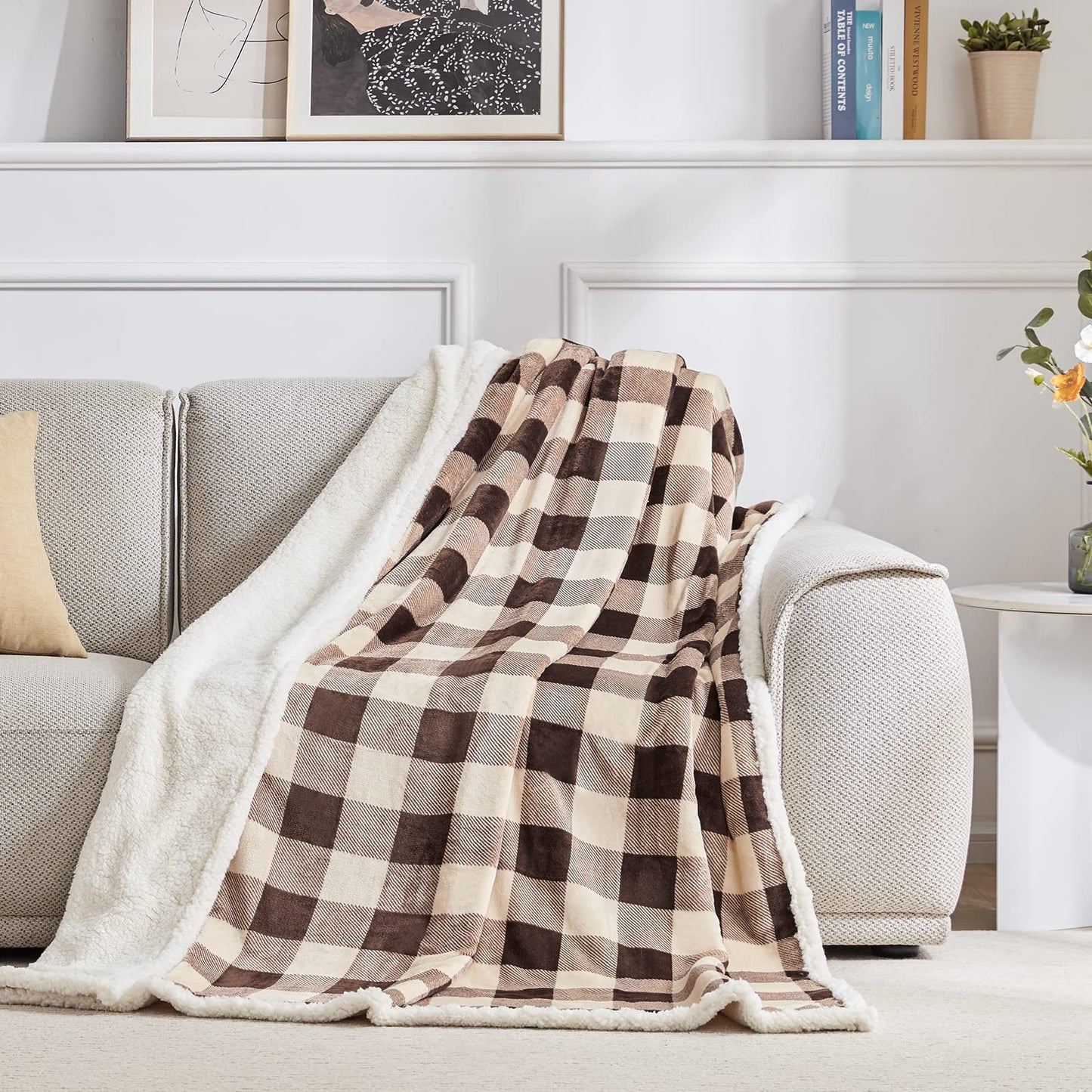 BEAUTEX Sherpa Fleece Throw Blanket, Super Soft Warm Buffalo Plaid Plush Blankets and Throws, Lightweight Cozy Fuzzy Blanket for Couch Sofa Bed (Brown, Throw 50" x 60")