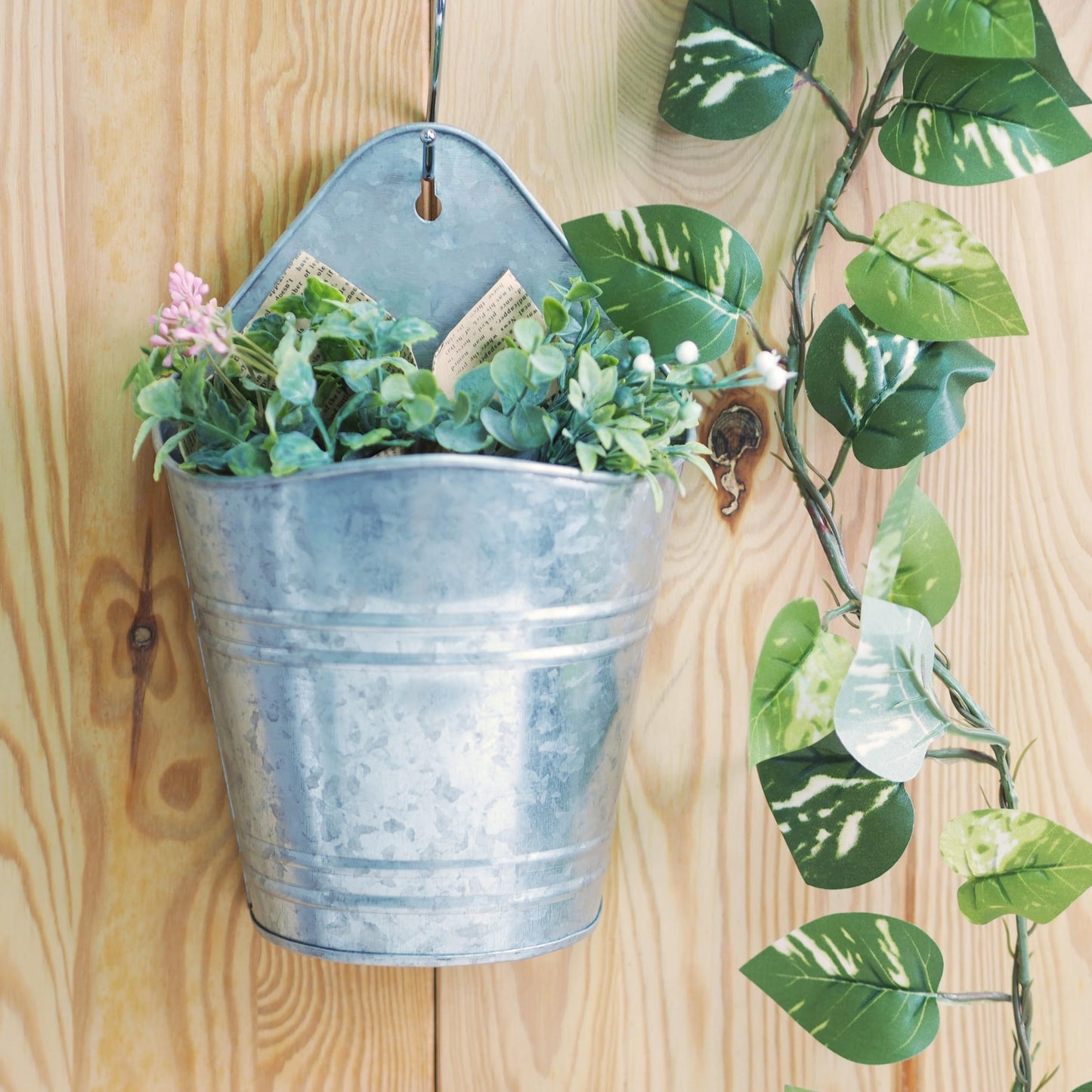 Hosley Set of 2 Galvanized Wall Planters, 10 Inch Hanging Metal Buckets for Indoor Outdoor Garden, Farmhouse Wall Decor, Rustic Patio & Balcony Planter Pots