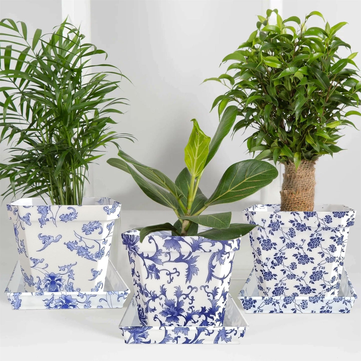 SEUCRWAX 4 Inch Plant Pots Square Plastic Decoration,Flower Pots Retro Design,Flower Pot with Drain Hole and Tray,for Outdoor Indoor Garden Valentine's Day Plants (Blue and White,4pcs)