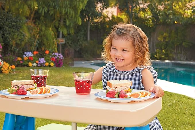 Little Tikes Easy Store Picnic Table