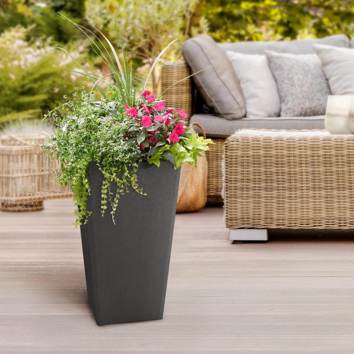 CNEIESD 24 Inch Indoor/Outdoor Planter Recycled Planter Slate, Lightweight, Durable, 44L Capacity