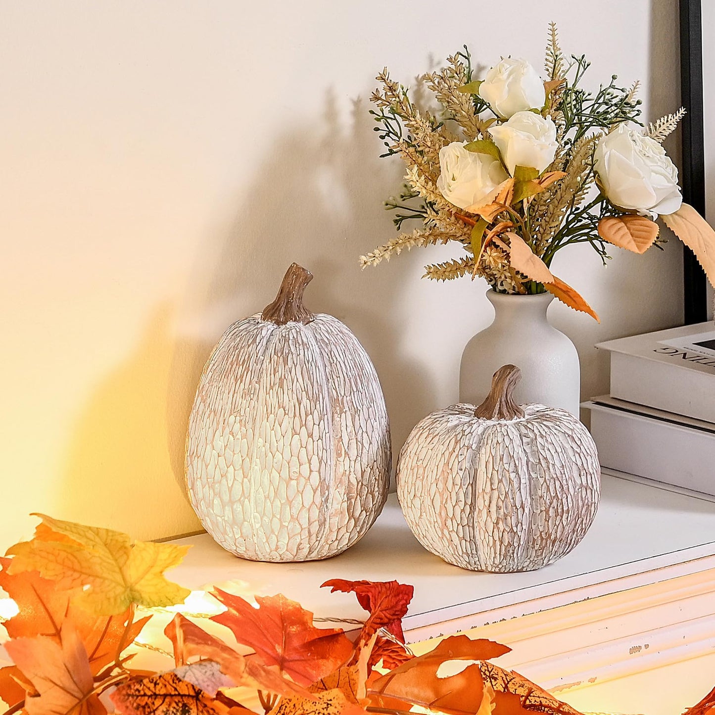 AOMOONOA Artificial Pumpkin Decor, Brown and White Decorative Pumpkins, Thanksgiving Resin Pumpkins Figurine Set of 2, Carved Pumpkin Statues for Rustic Fall Tabletop Home Decor, Harvest, Wedding