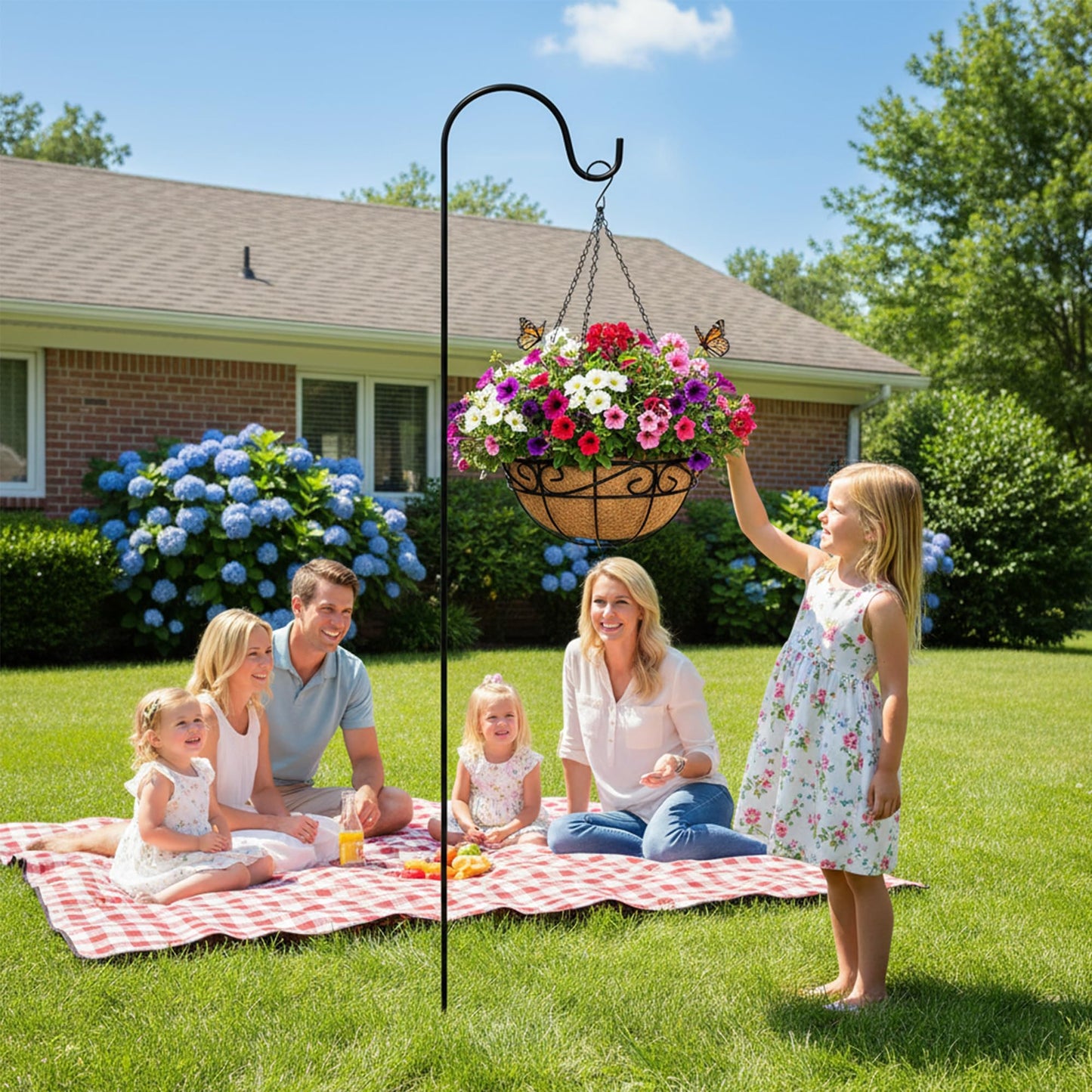 EIMQUVW Outdoor Metal Hanging Planters Basket (4pack, 10 inch) Hanging Baskets for Plants Chain Round Wire Plant Holder with Coco Fiber Liners for Garden, Patio, Deck, Porch(Flower Border)