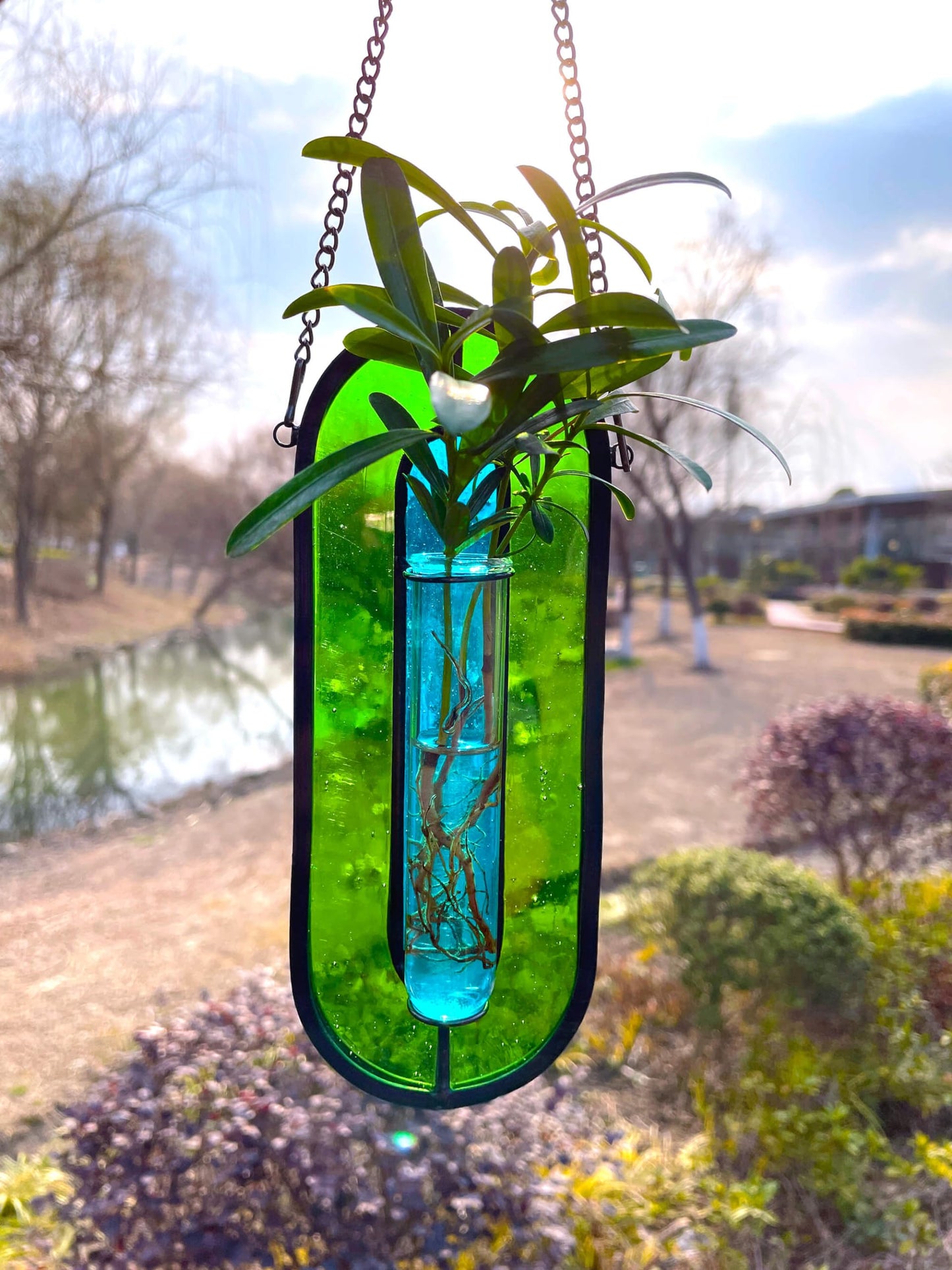 LITMIND Stained Glass Hydroponic Plants Propagation Station, Hanging Planter Terrarium - Perfect for Home & Garden Decor, Includes 2 Glass Propagation Tube