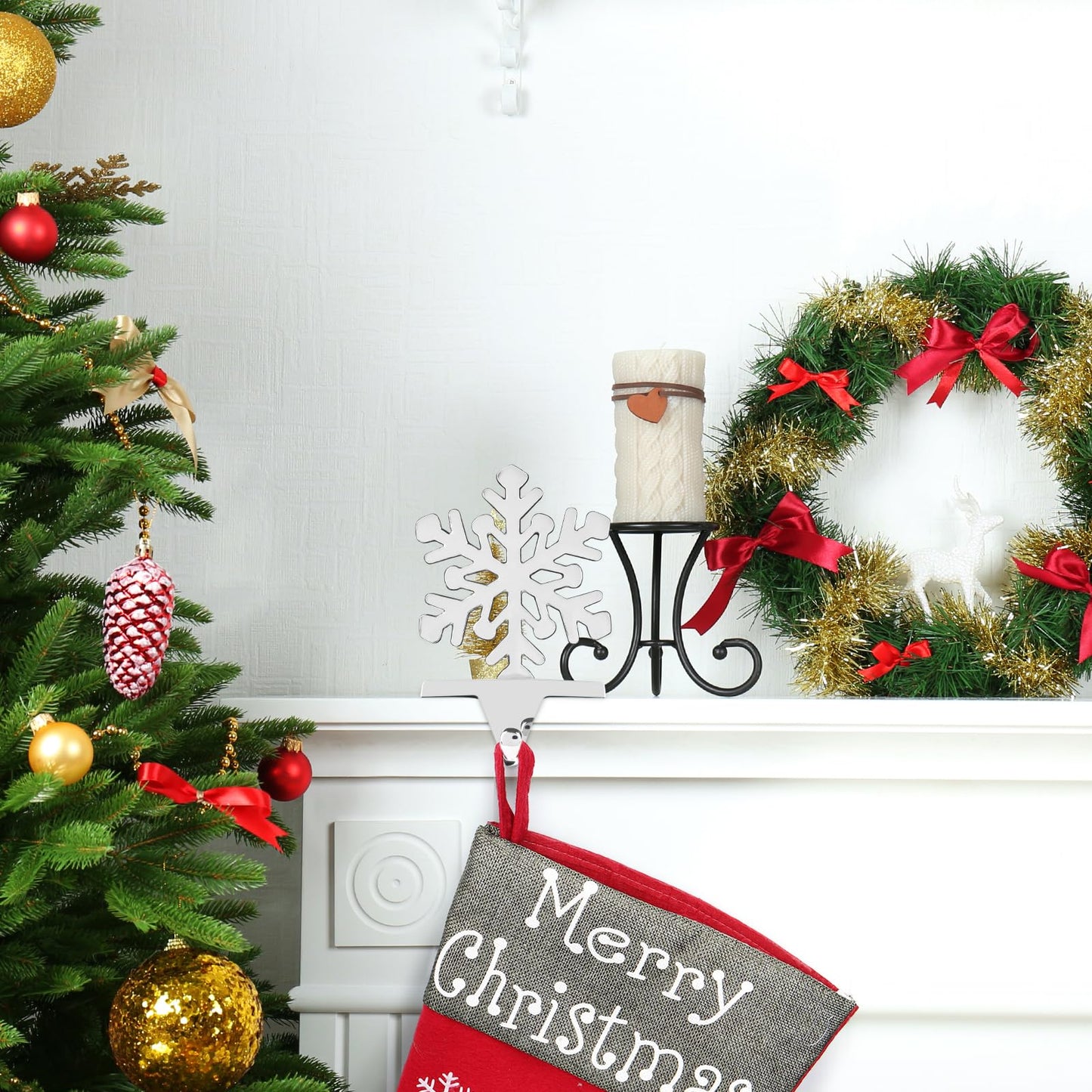 Hxezoc Snowflake Christmas Stocking Holders Silver Metal Mantel Stocking Hangers for Christmas Fireplace Mantel Decorations Christmas Holiday Supplies (Small)