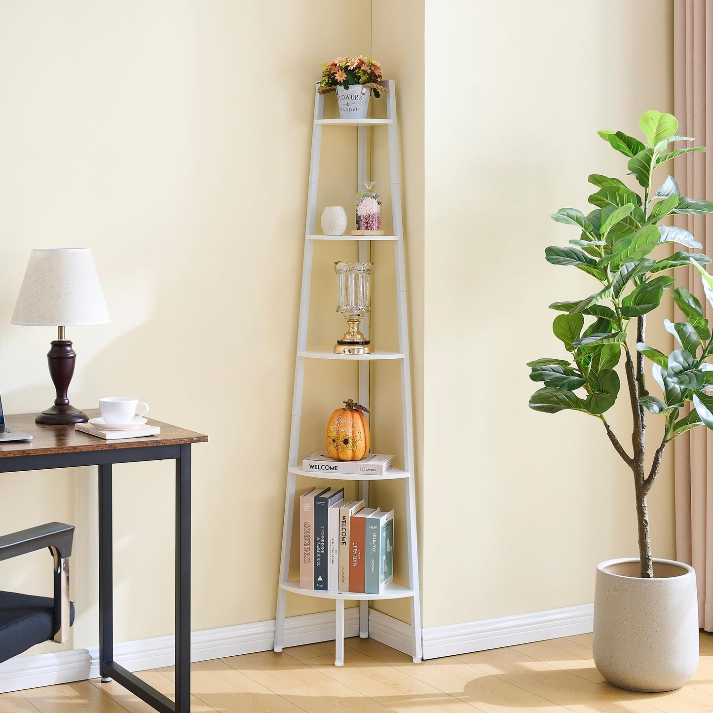Hoctieon Corner Shelf, 5-Tier Corner Bookshelf, Rustic Ladder Shelf, Industrial Display Stand for Living Room, Kitchen, Home Office, Balcony, Small Space, Metal Frame, White