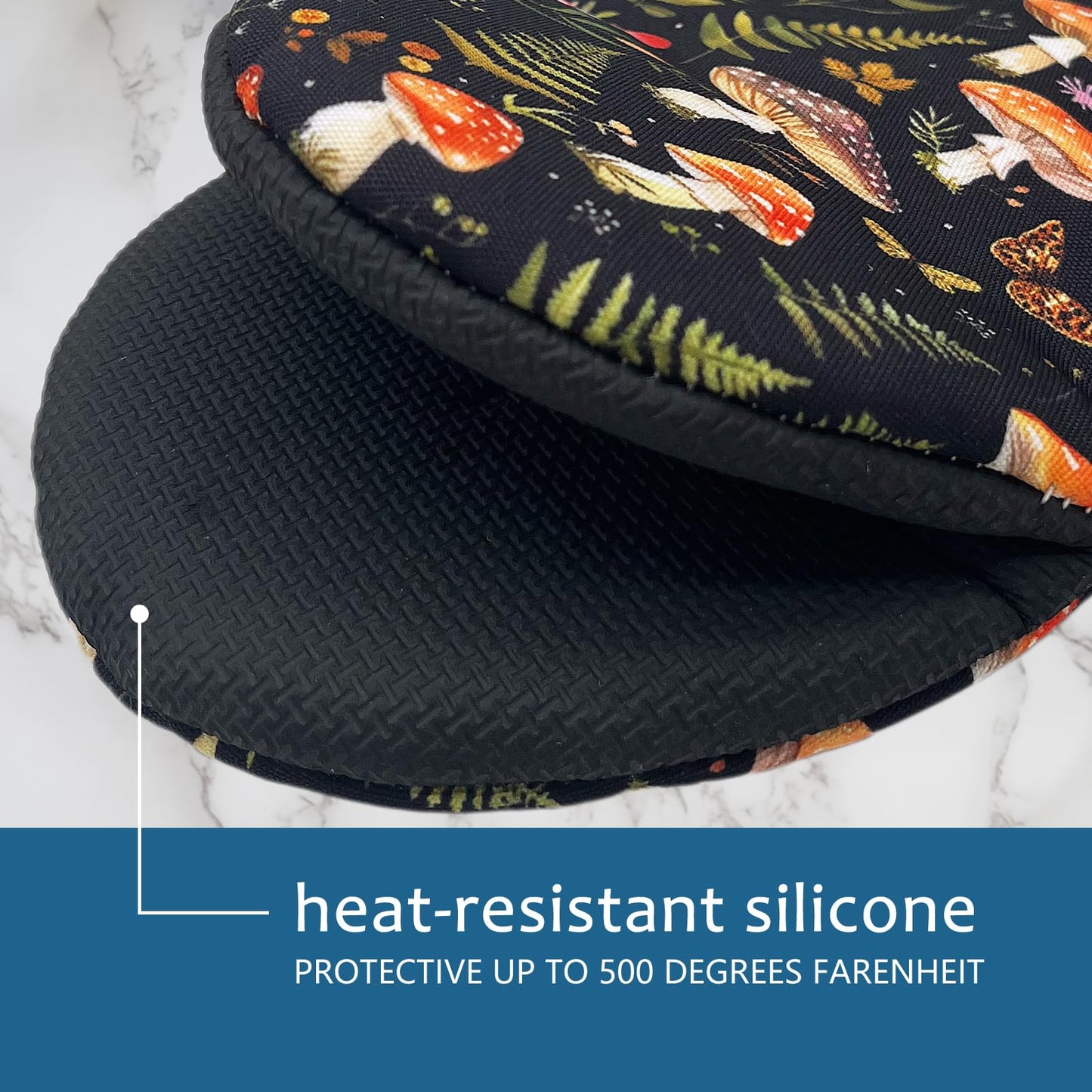 AIMASTZ Mushroom Mini Silicone Oven Mitts 2-Pack Set, Heat Slip Resistant Kitchen Gloves, Soft Short Oven Mittens for Safe Cooking Baking Grilling