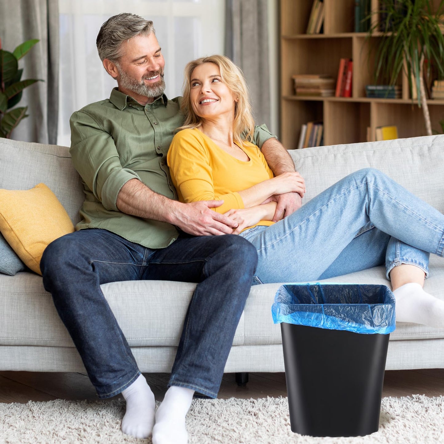 Amyhill 10 Pcs Small Trash Can 2 Gallon Plastic Garbage Can Small Waste Basket for Bathroom Office Kitchen Living Room Bedroom Home Under Desk (Black)