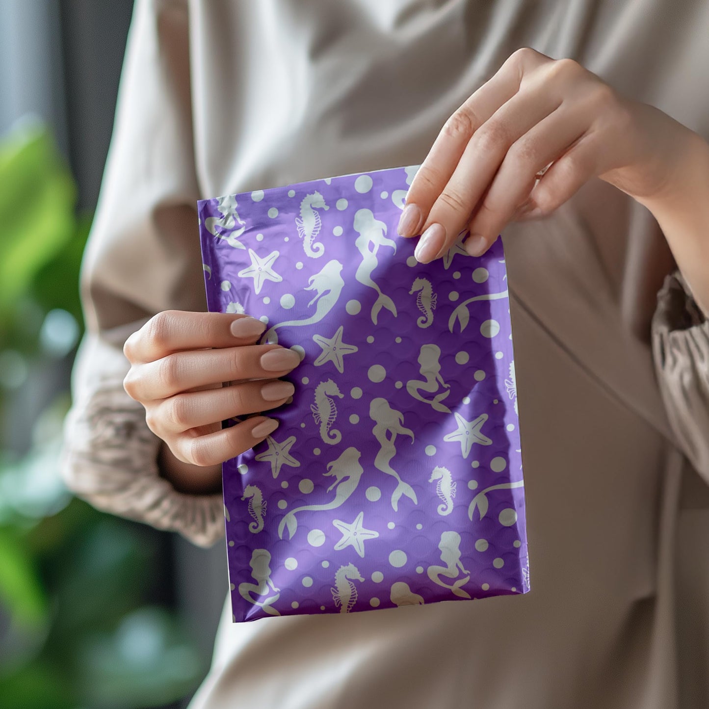 Pro Supply Global Purple Mermaids Self-Seal Bubble Mailers Padded - 6"x9" (20 Pieces) - A Colorful Shipping Envelopes Bags for Small Items Packaging, Mailing, Gifts, Documents, Crafts and Accessories.
