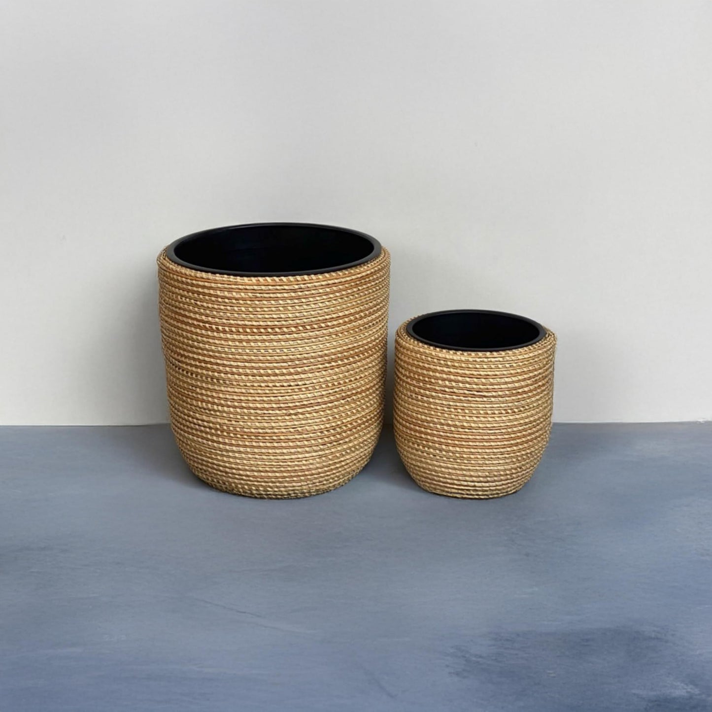 Alpine Corporation Indoor/Outdoor Poly Rattan Planters with Removable Inserts - Set of 2