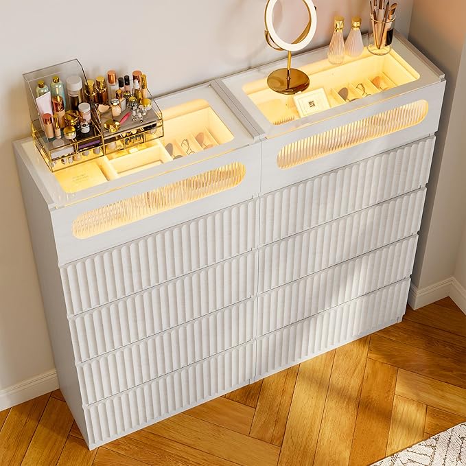 senlin Fluted 5 Drawer Dresser,