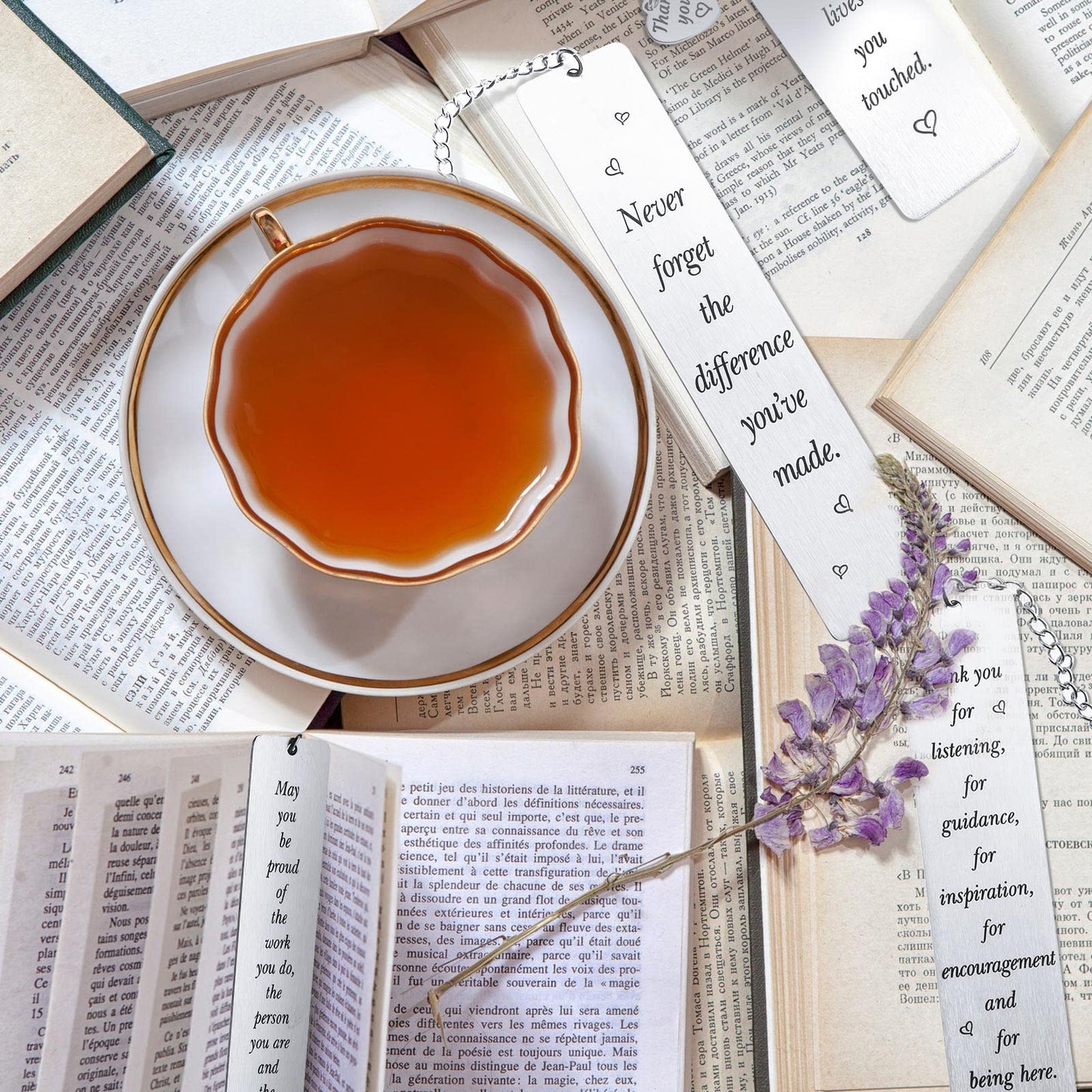 Ferraycle 8 Pcs Metal Bookmark Bulk Teacher Appreciation Gifts Never Forget The Difference You Make Bookmark for Friends Teacher Classmate Book Lovers Valentine's Day Gifts