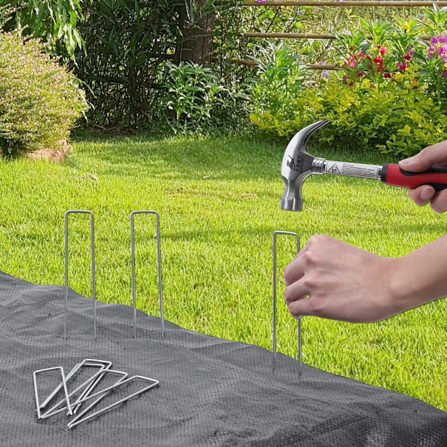 HongWay 300 Pack Landscape Staples 6 Inch, Galvanized Garden Staples Pins Ground Stakes Fence Tent Sod Staples Yard Lawn Truf Staples for Landscaping Fabric Irrigation Tubing