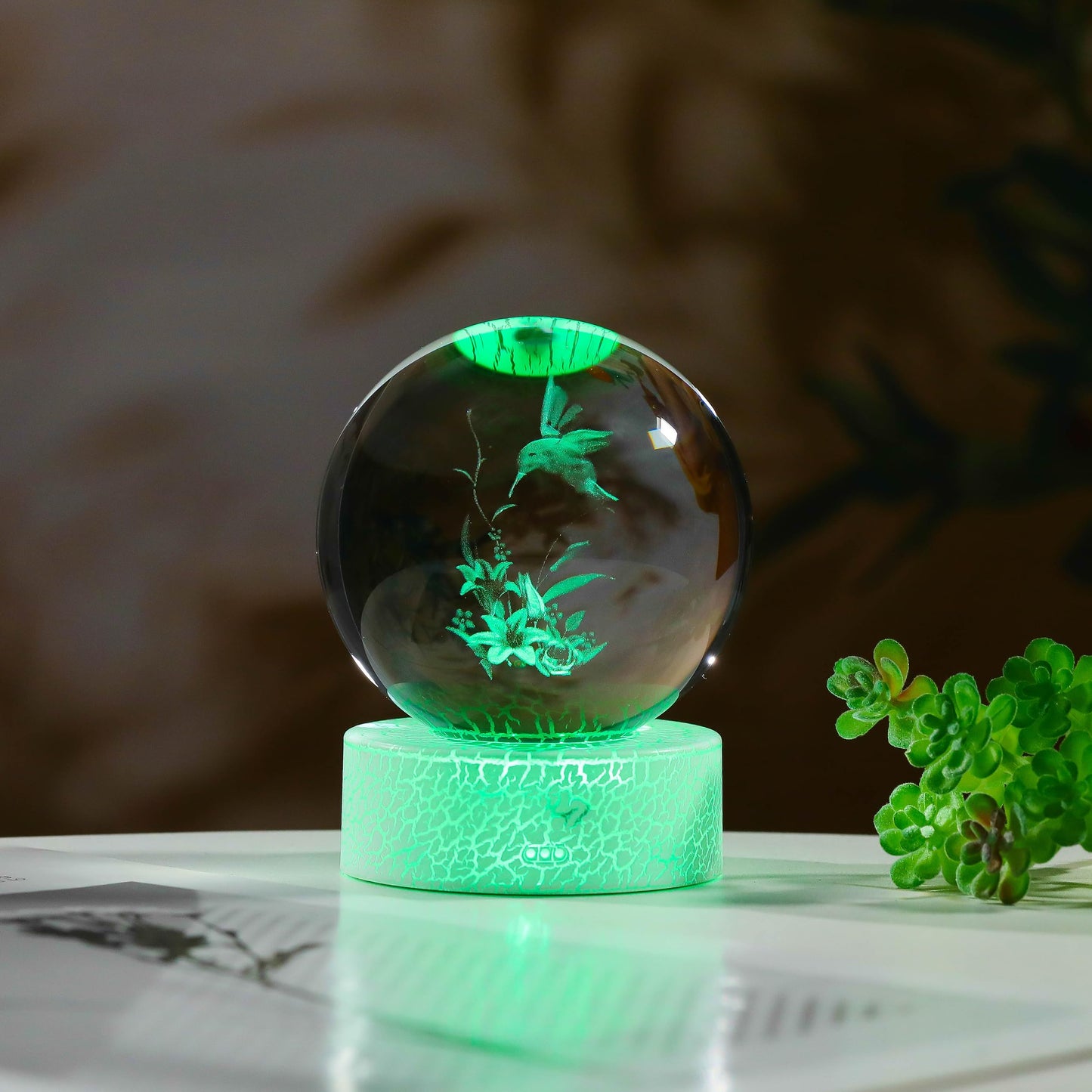 3D Hummingbird Gifts For Women with Lliy Crystals Ball - Hummingbird Figurines Decor Glass Animals Figurine Hummingbird Stuff for Room Birthday for Best Friend Lovers Keepsake Paperweight