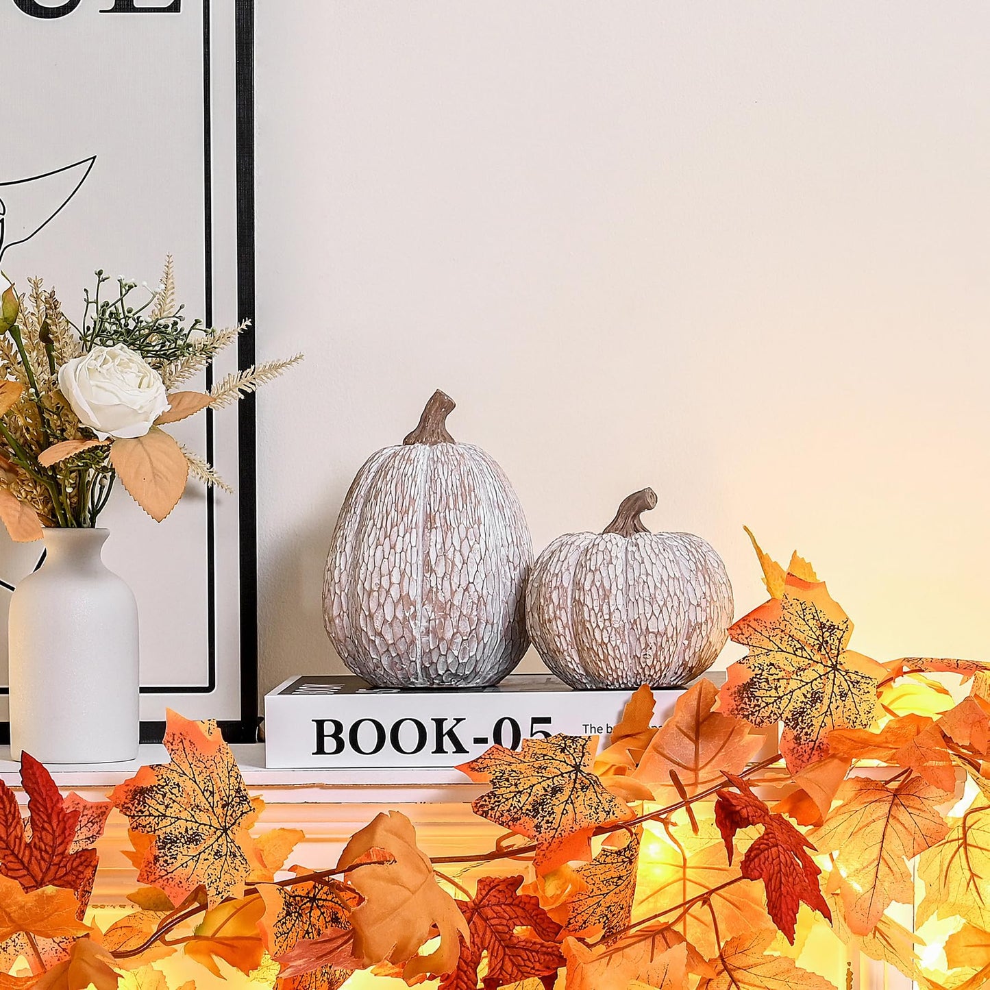 AOMOONOA Artificial Pumpkin Decor, Brown and White Decorative Pumpkins, Thanksgiving Resin Pumpkins Figurine Set of 2, Carved Pumpkin Statues for Rustic Fall Tabletop Home Decor, Harvest, Wedding