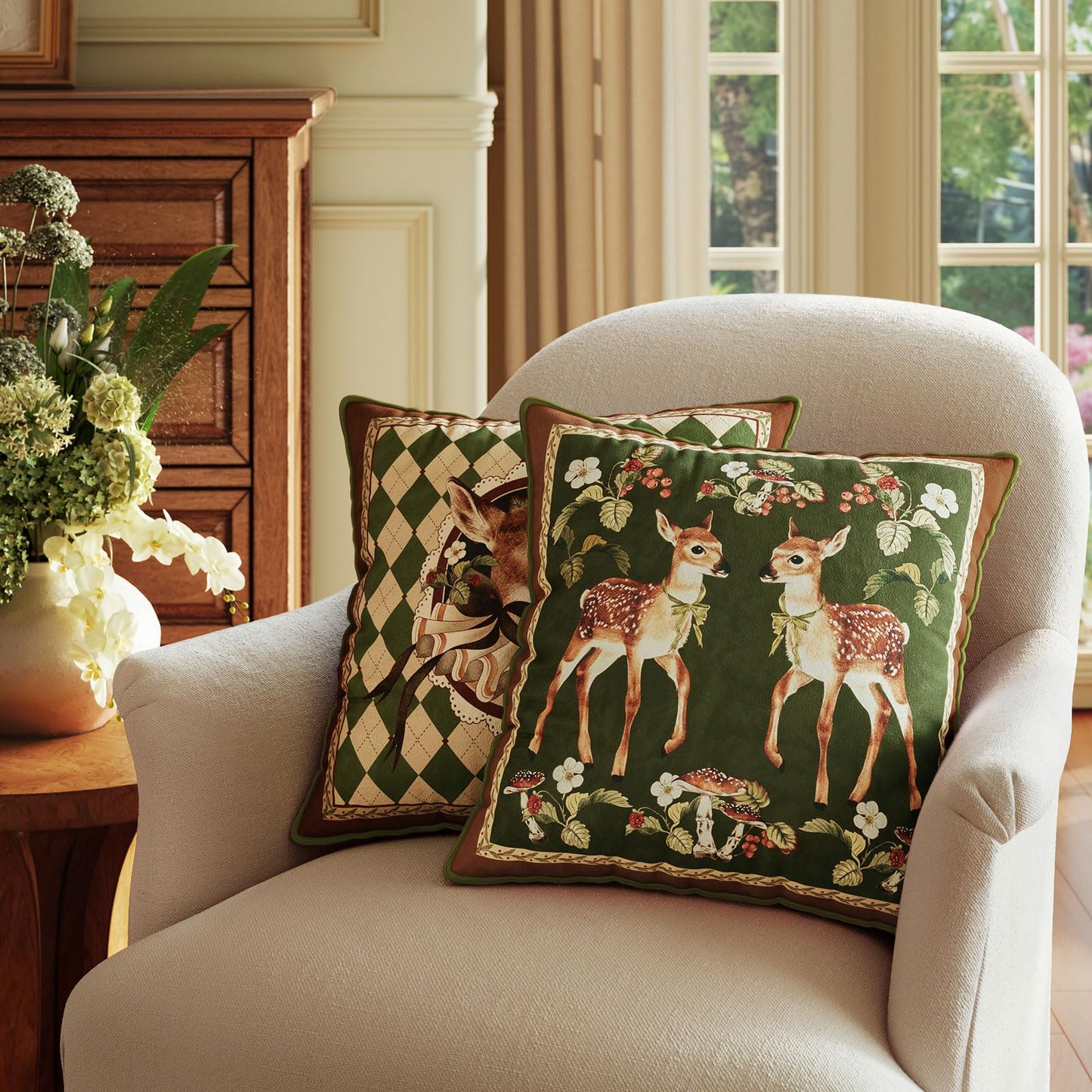 Livebee Deer Checkered Pillow Cover Decorations, Velvet Euro Sham Covers Decorative Throw Pillow Covers 18x18 for Couch Sofa Bed Living Room, Deer Green