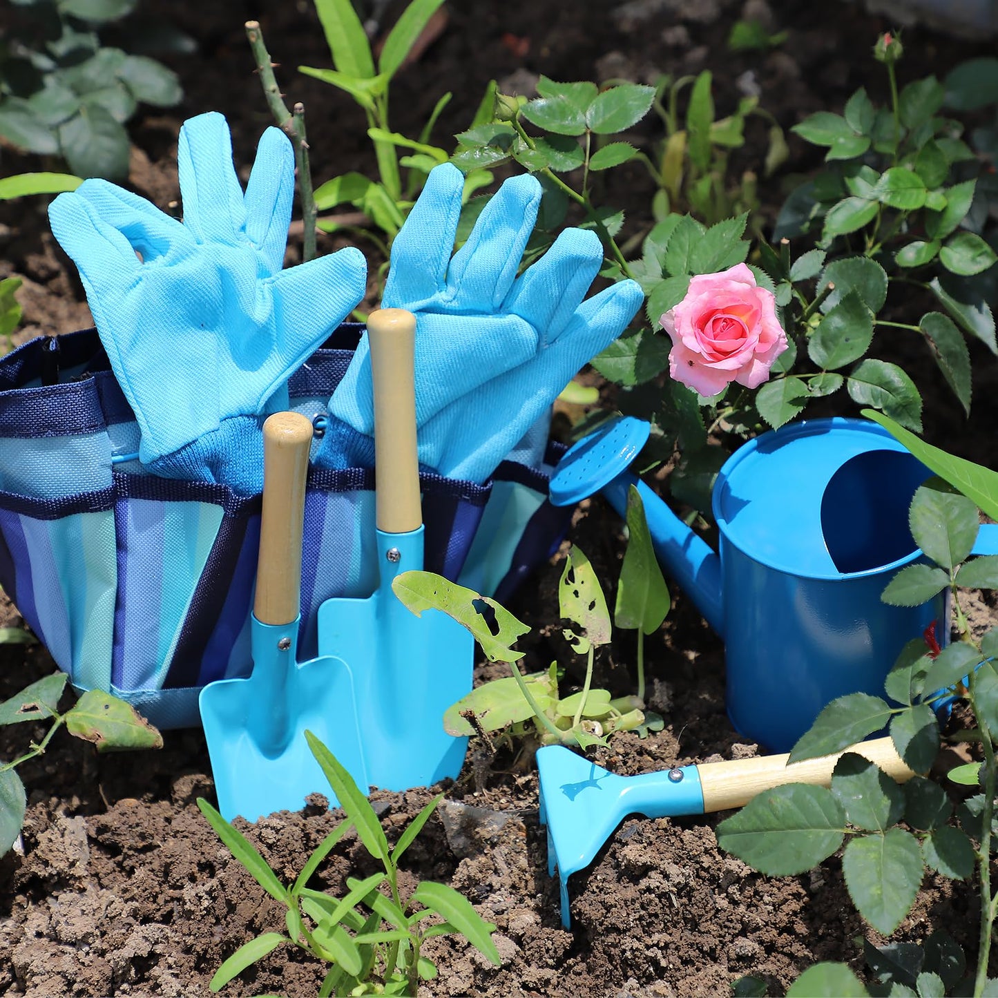 Kids Gardening Tools Set, Toddler Play Kit Child Outdoor Toy with Gloves, Watering Can, Metal Shovel, Rake, Spade & Storage Bag, Backyard Sand Digging Holiday Birthday Gift for Boy Girl 3 4 5 (Blue)