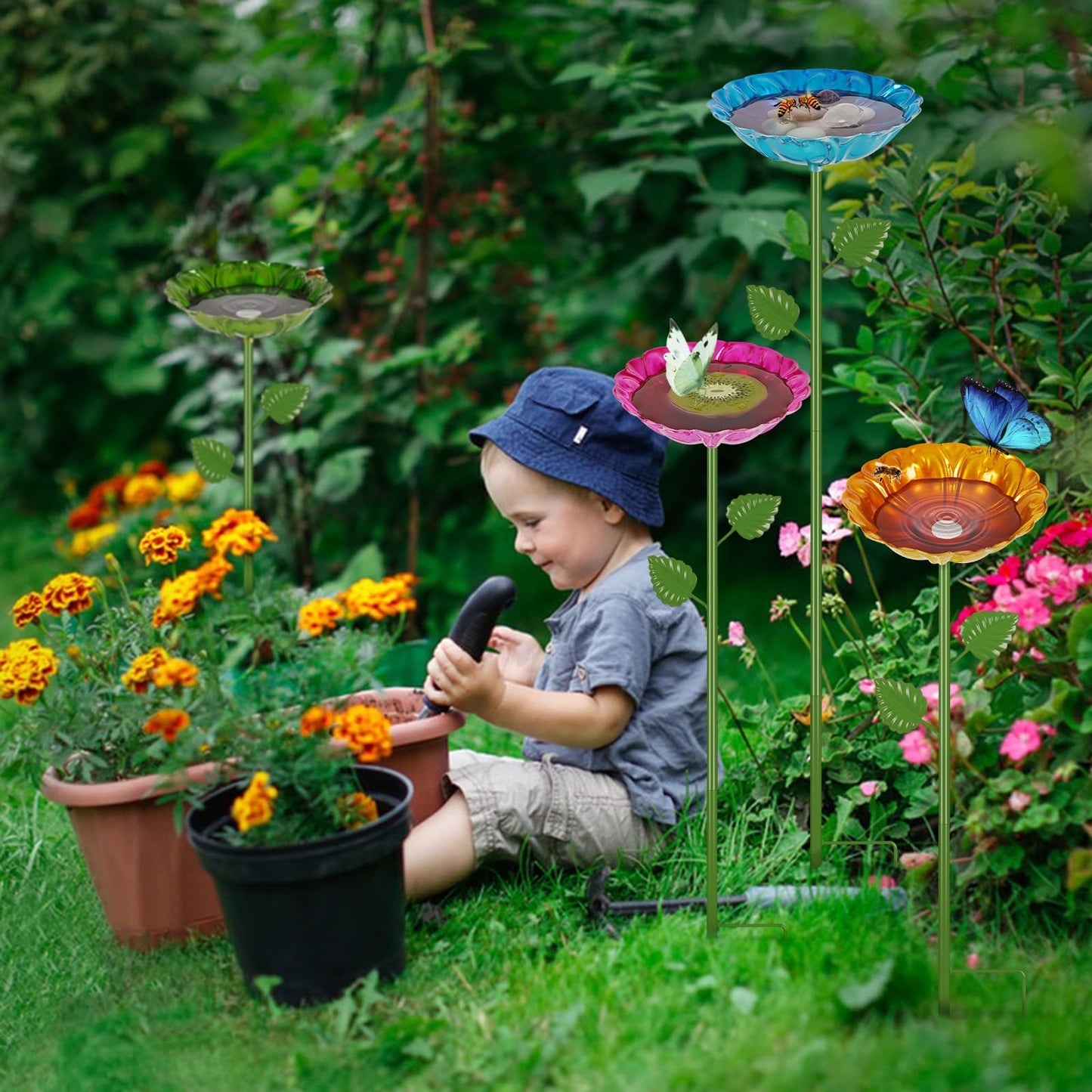 Bee Watering Station | 4 Pack Bee Baths for Garden | Metal Flowers Decorative Garden Stakes | Butterfly Feeder for Outside Garden Yard Decor (Red,Green,Blue,Yellow)