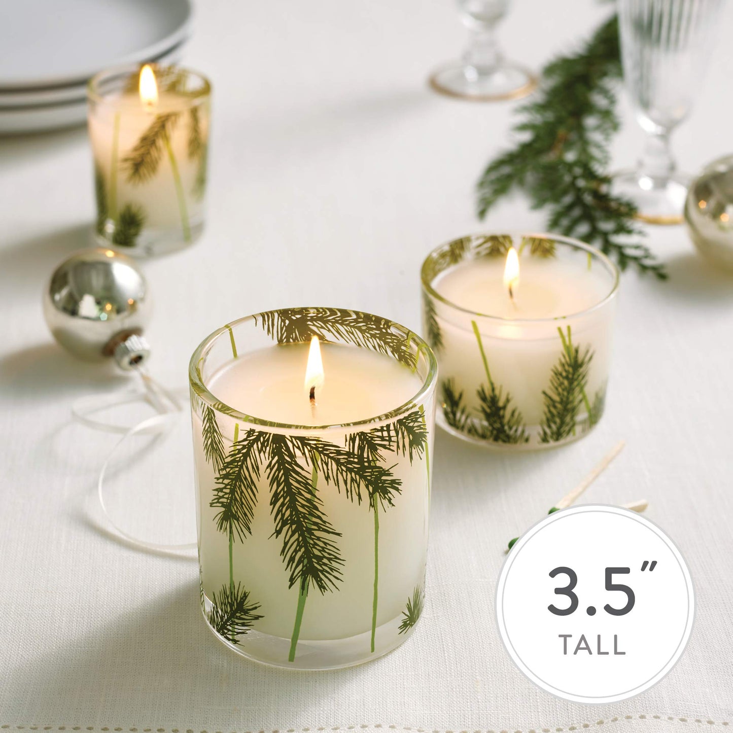 Thymes Frasier Fir Reed Diffuser Set – Includes Reeds, Fragrance Oil, and Frosted Glass Bottle – Fragrance Oil Diffuser – Room Fresheners – Luxury Home Decor – Green & Clear (Pine Needle, 4 fl oz)