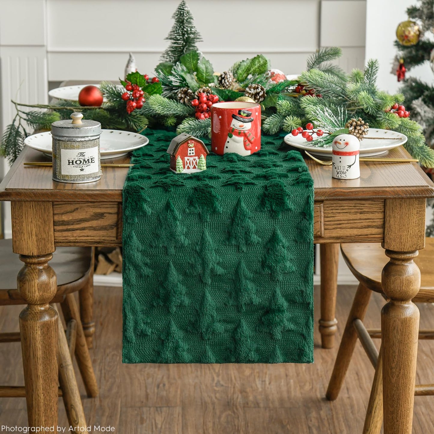 Artoid Mode Christmas Trees Green Soft Plush Faux Fur Jacquard Christmas Table Runner, Holiday Kitchen Dining Table Decoration for Home Party Decor 13x72 Inch