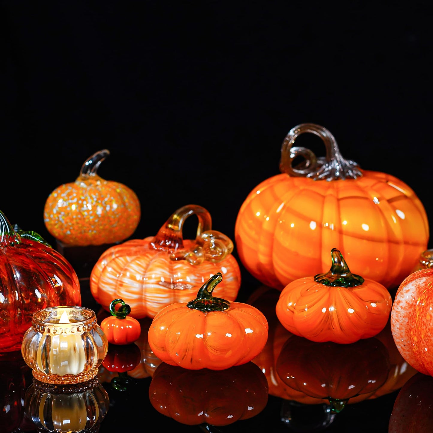 H&D HYALINE & DORA Halloween Glass Pumpkin Collectible Figurine, Blown Glass Pumpkin Fall Decorations for Home Fall Harvest Thanksgiving, Orange Crystal Art Pumpkin Paperweight