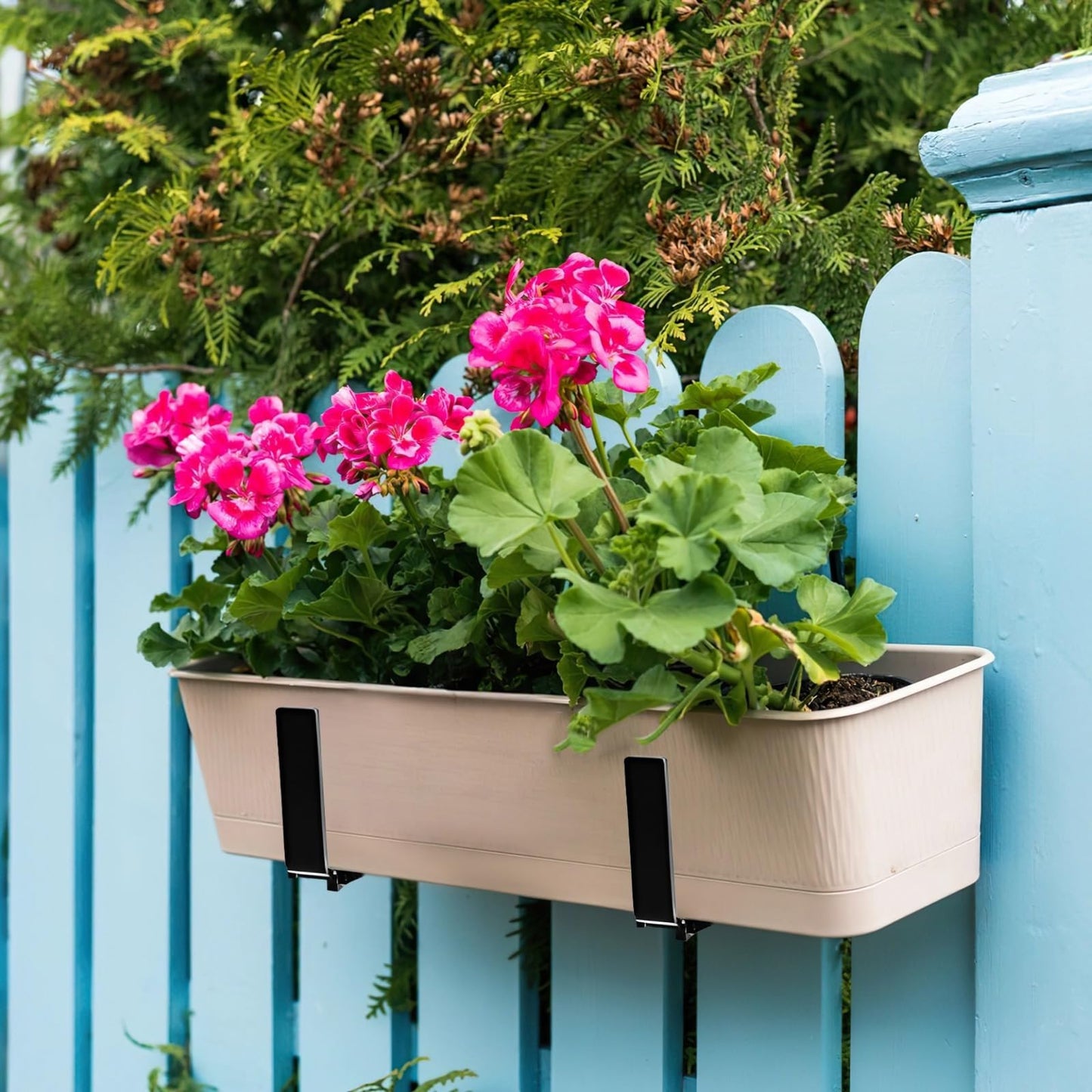 boxoon 4 Deck Rail Planter Box Brackets, Adjustable Iron Holders, Rustproof Coating, Fits 2-7 In Rails, 5.9-12.6 In Pots