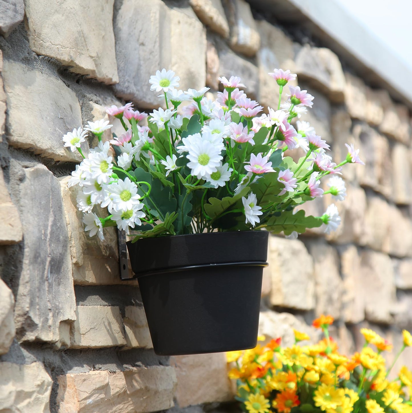 CAIJUDONG 3 Pack Wall Hanging Planters Indoor Outdoor 6.3 Inch Self-Watering Flower Pots with Leak-Proof Drainage Iron Brackets Hanging Basket Room Garden Decor(Black)