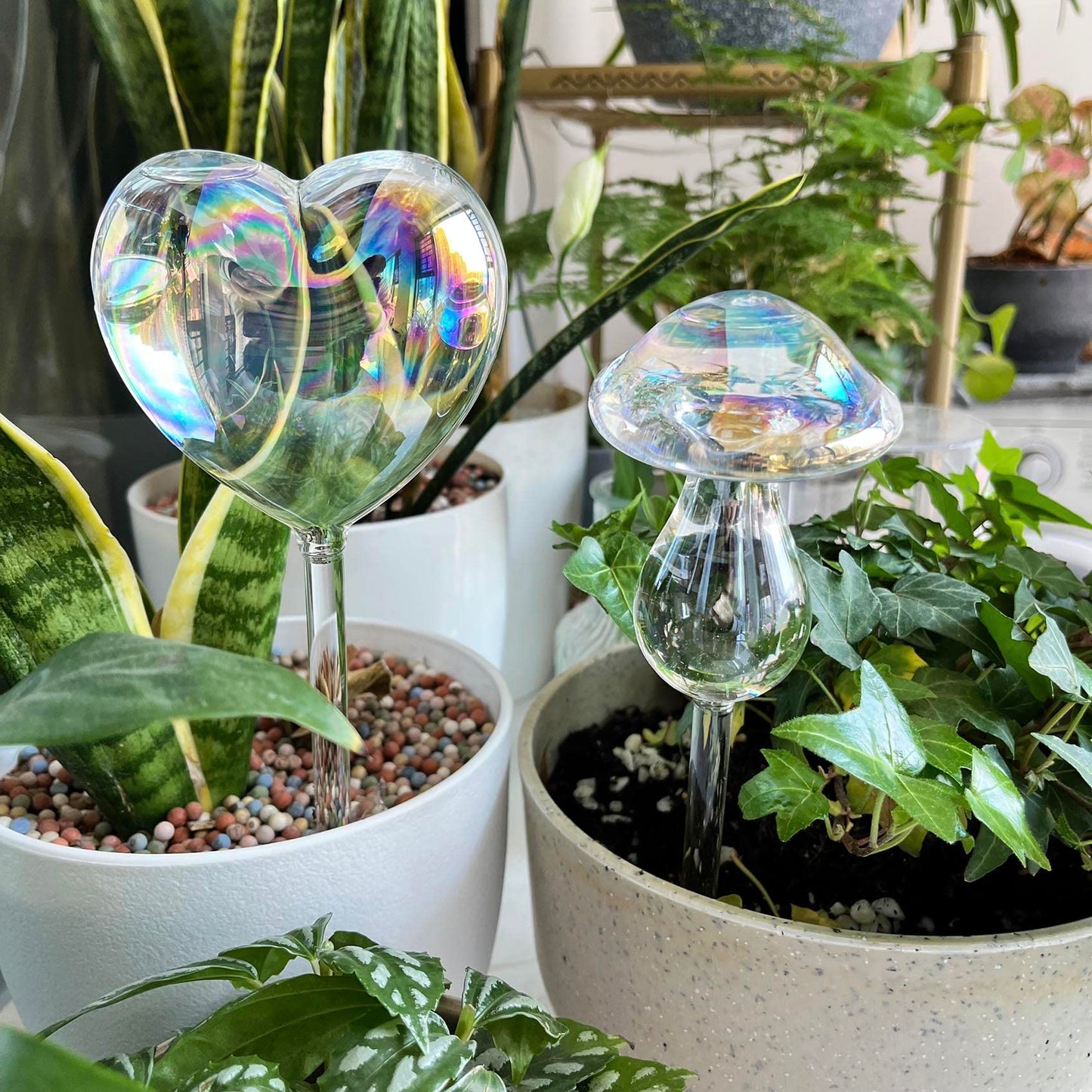 Kingbuy Iridescent Mushroom Self-Watering Globes for Plants - 2 Pack Automatic Plant Waterer Indoor/Outdoor, Plant Watering Devices with Continuous Moisture Supply, No Electricity Needed