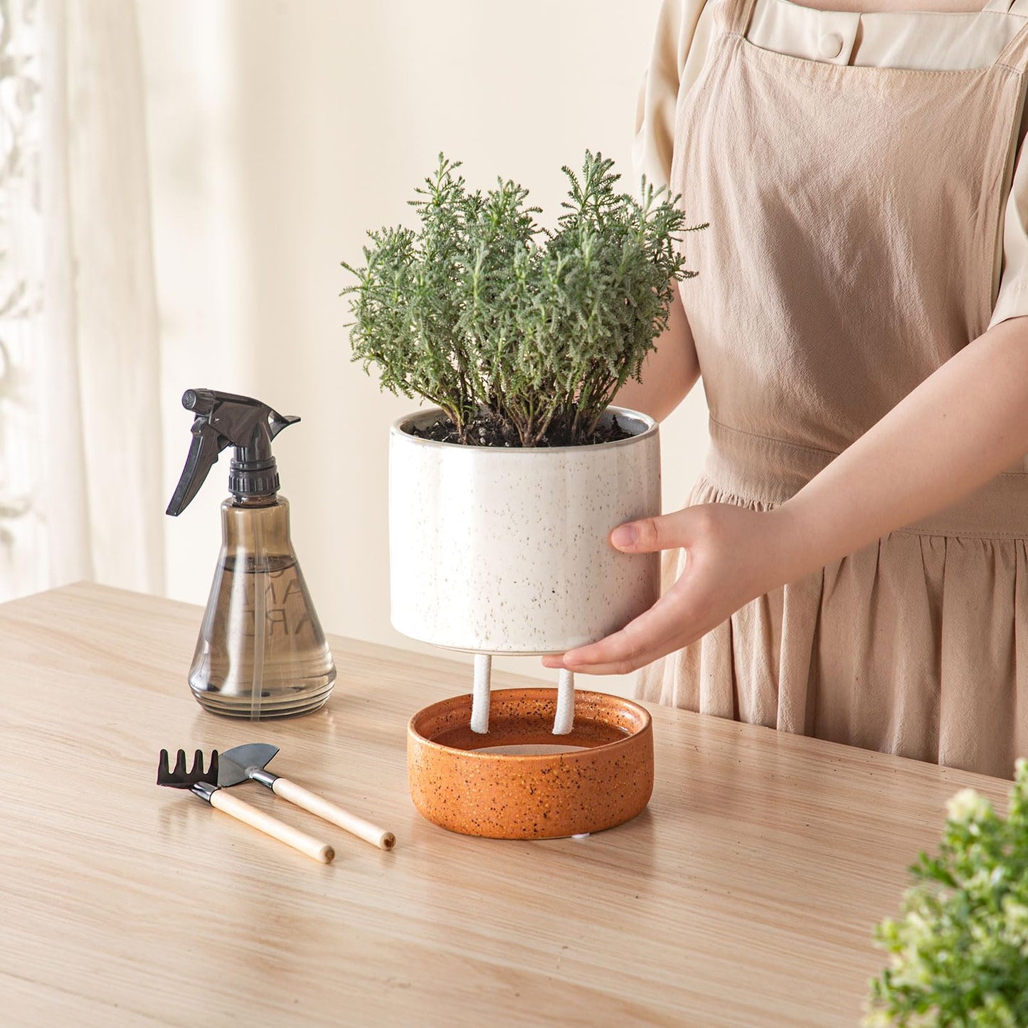Chubacoo Self Watering Plant Pot: 6 Inch Ceramic Planter with Drainage Hole & Water Storage Plus - Flower Pot for Indoor & Outdoor Plants (Retro Grey, Small)