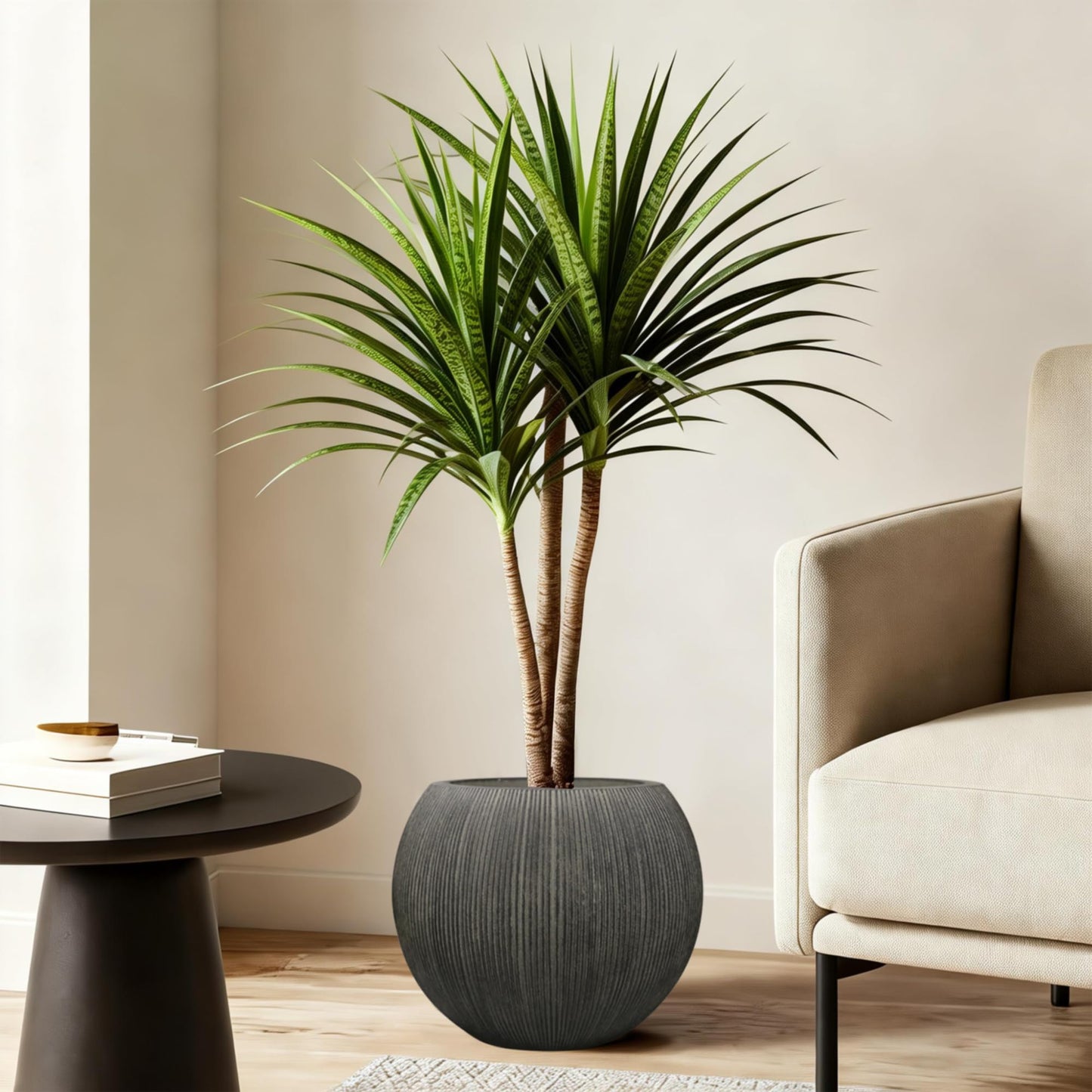 14.5 Inch Dia Plastic Round Black Planters for Outdoor Plants, Plant Pot with Drainage Holes and Plug for Home Patio Garden, Large Flower Pot for Indoor and Outdoor Plants, 11.8 H (8.9" Pot Opening)