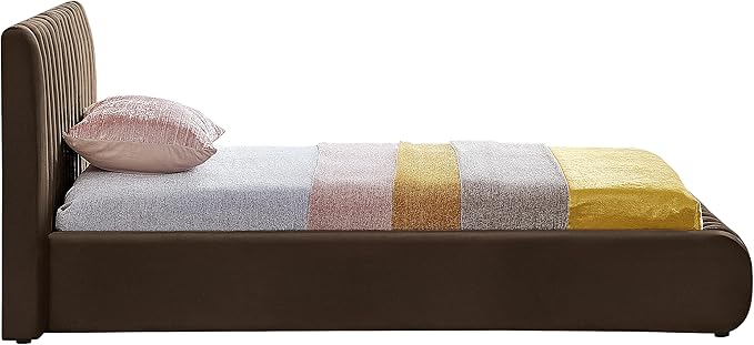 Meridian Furniture NicoBrown-T Nico Collection Modern | Contemporary Velvet