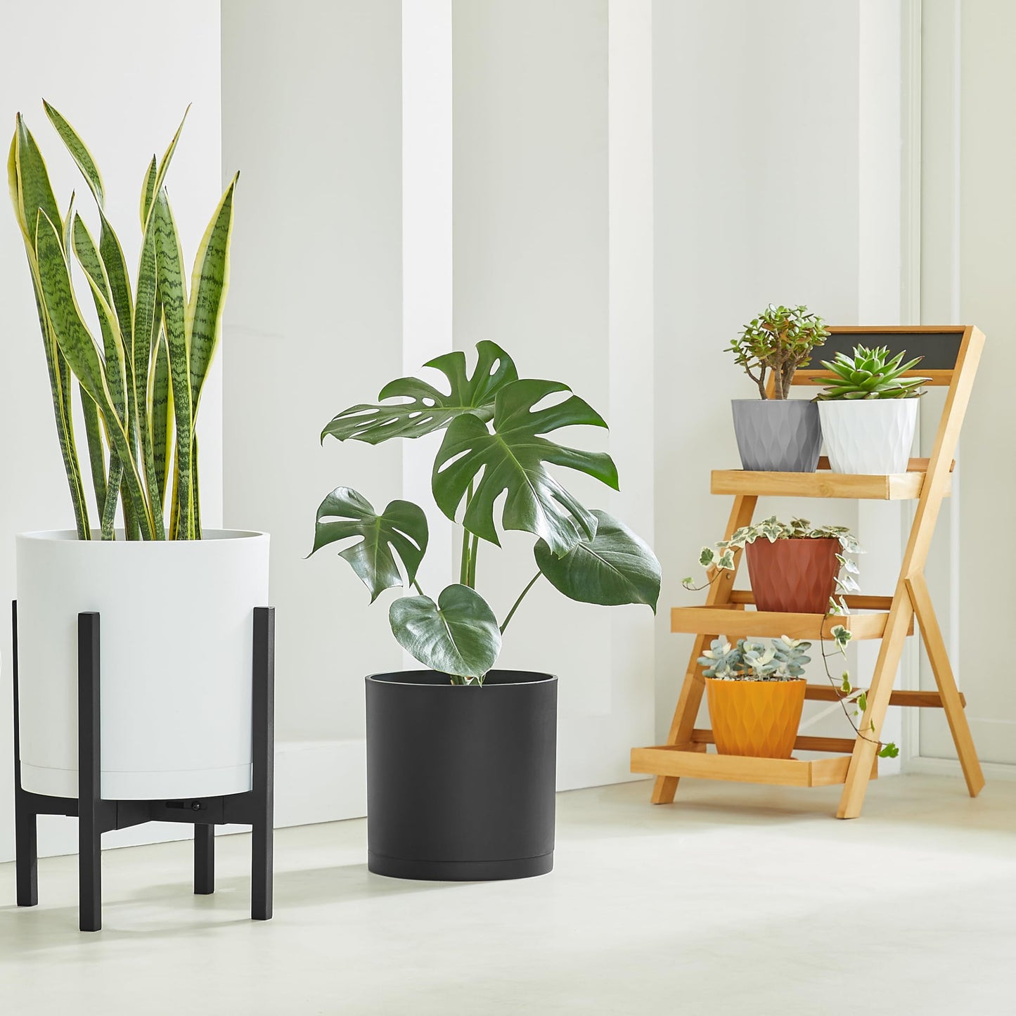 FaithLand 10-Inch Modern Cylinder Planter, Thick-Walled Plastic Plant Pot with Drainage Holes and Detachable Saucer, Matte White, Ideal for Indoor & Outdoor Plants Flowers