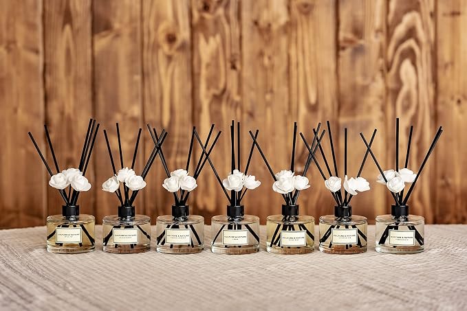 CULTURE & NATURE Reed Diffuser Set 6.7oz (200ml) English Pear & Freesia Scented Diffuser with Sticks Home Fragrance Reed Diffuser for Bathroom Shelf Decor