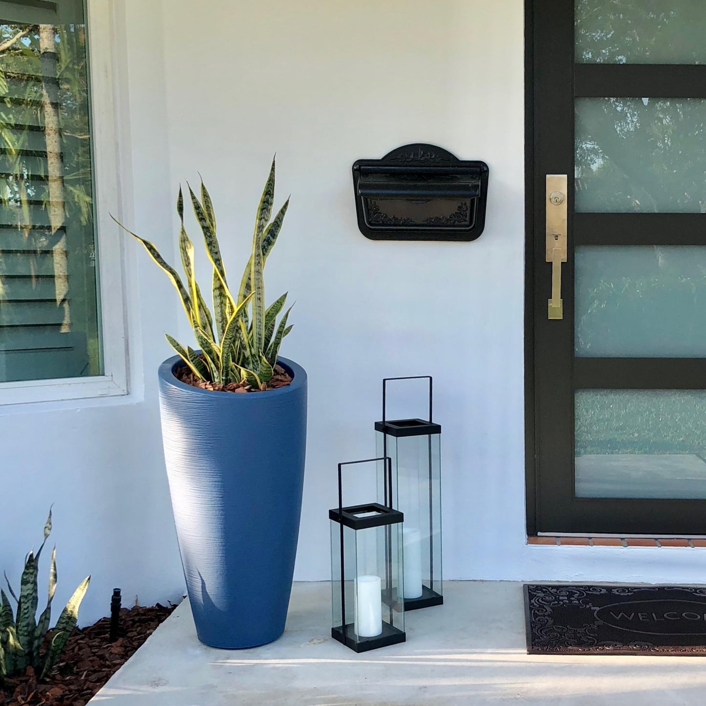 Mayne Inc. Modesto 32in Tall Planter - Neptune Blue - 16in L x 16in W x 32in H - 6 Gallons of Soil Capacity (8880-NB)