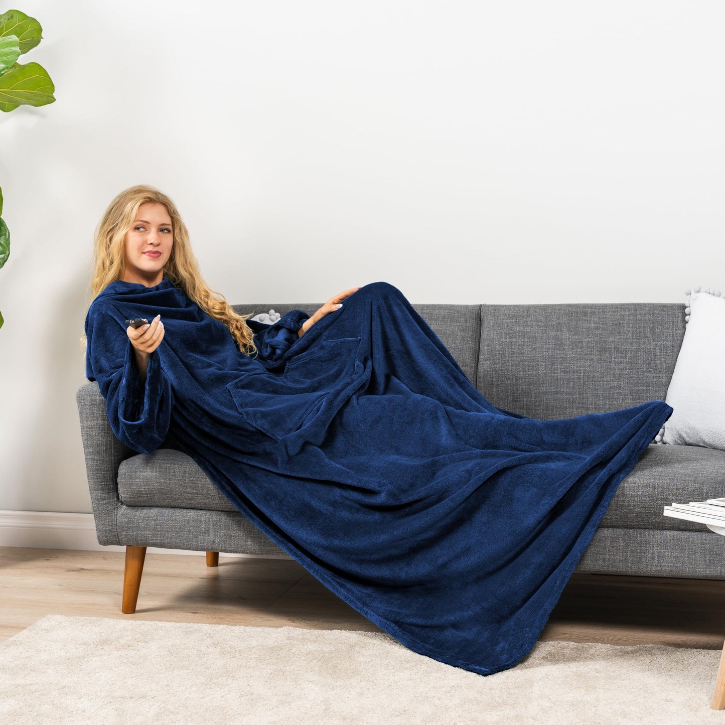 PAVILIA Wearable Blanket with Sleeves for Adult Women Men, Cozy Fleece Warm Wrap Throw Blanket with Arms, Pocket, Gifts for Christmas, Wife, Navy Blue