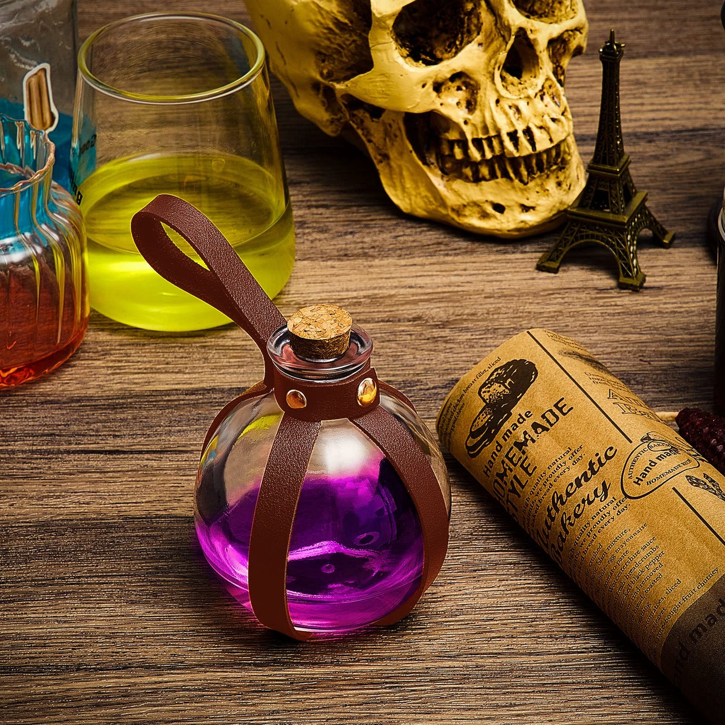 Patelai 6 Pcs Halloween Glass Potion Bottles with Belt Cork Renaissance Witch Costume Accessories Witch Props Potion Bottle for Halloween Party Decor Cosplay DIY Crafts Gift (Brown)