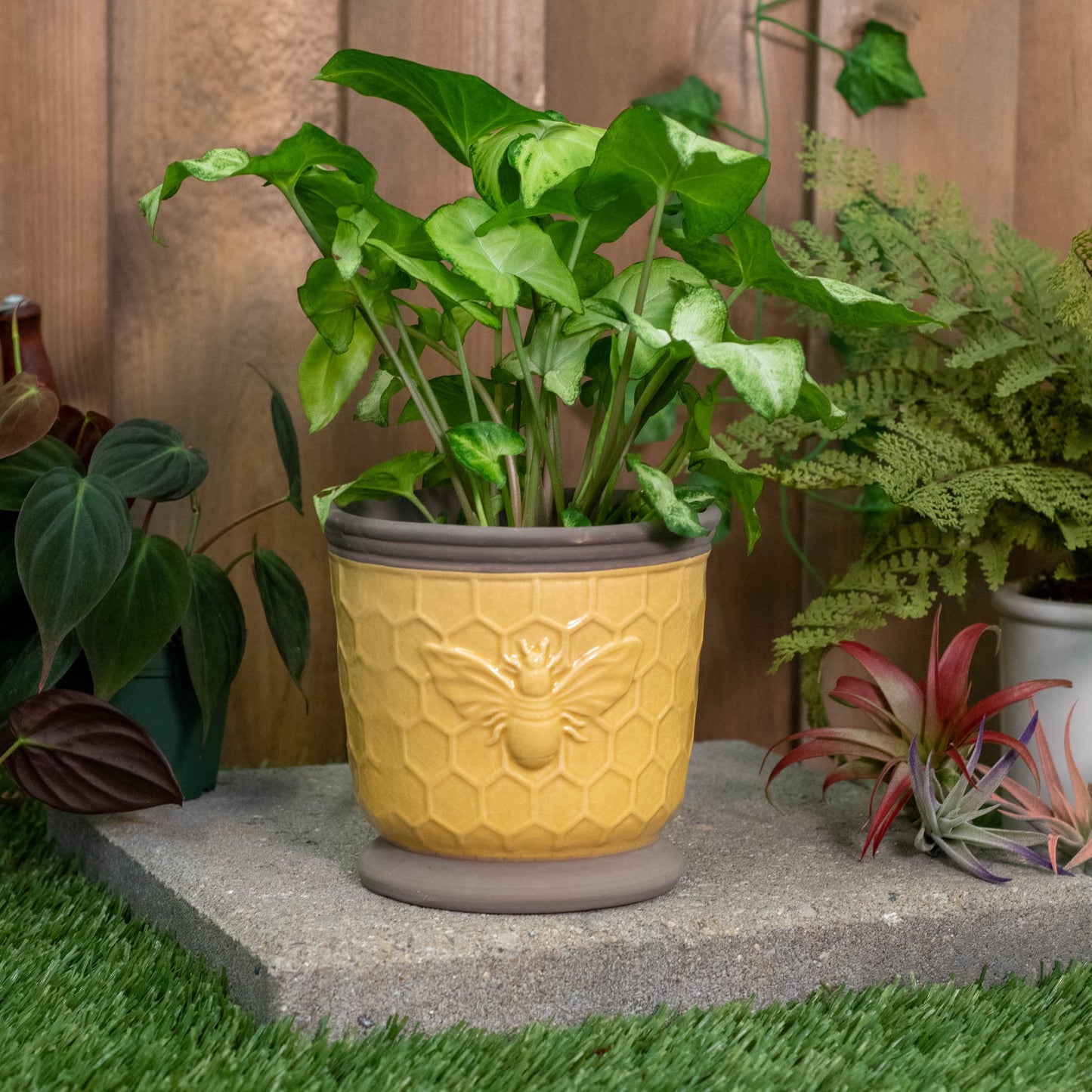 Napco 21881 Industrial Vintage-Honeycomb Bee Ceramic Planter/Cache Pot, Round 4.75 x 4.75 x 4.75 Inch