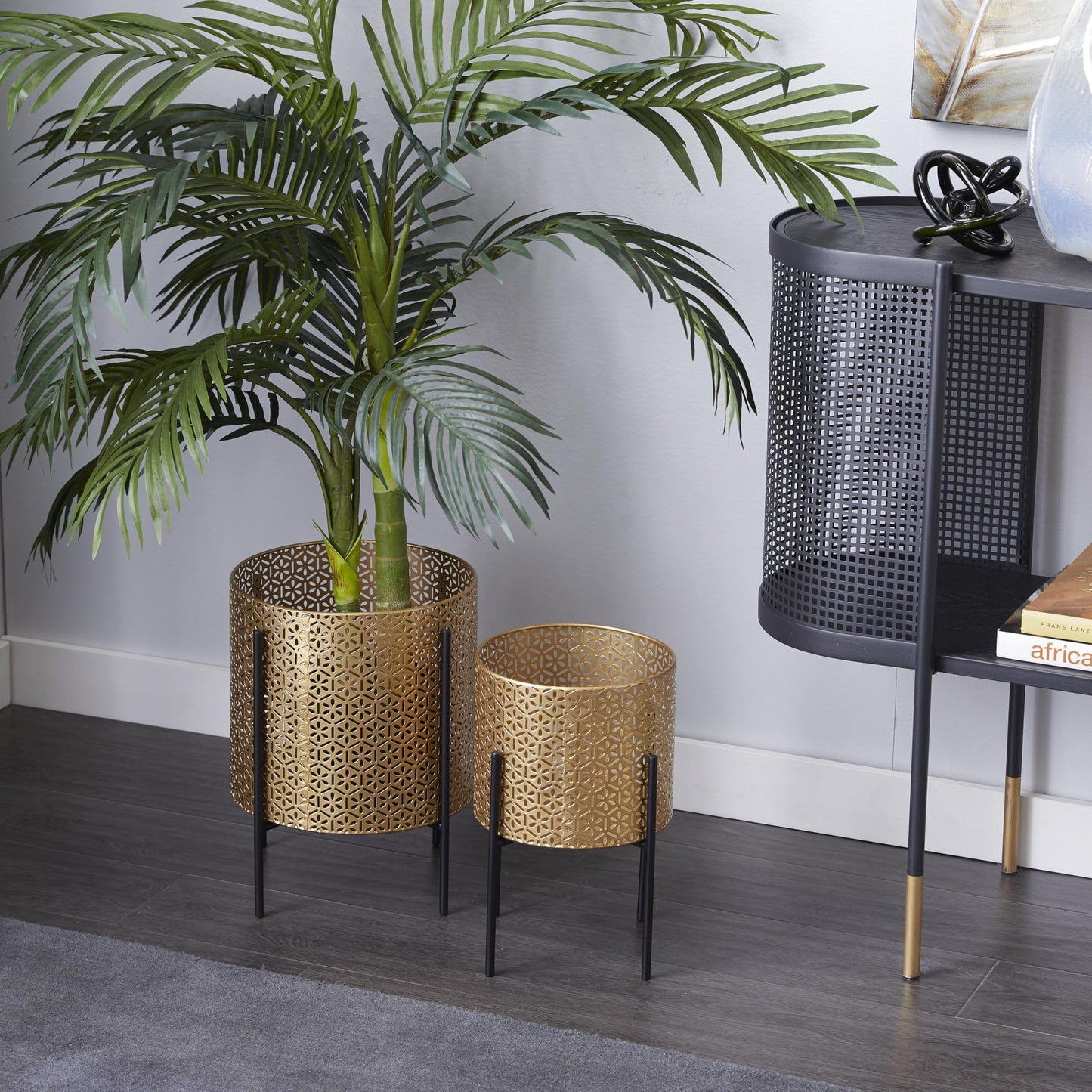 CosmoLiving by Cosmopolitan Metal Indoor Outdoor Planter Floral Cutout Small Planter Pot with Removable Stand, Set of 2 Planters 15", 14"H, Gold