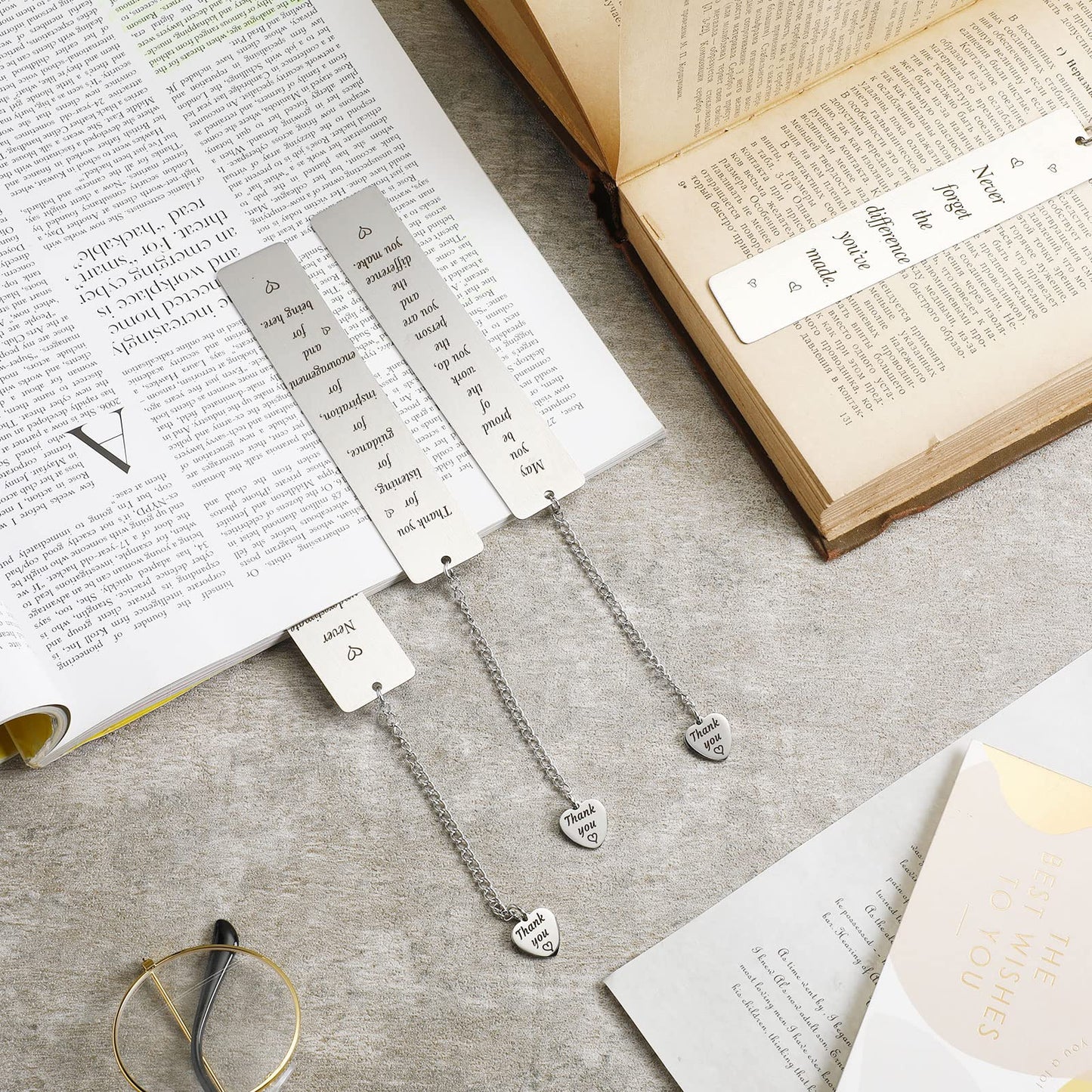 Ferraycle 8 Pcs Metal Bookmark Bulk Teacher Appreciation Gifts Never Forget The Difference You Make Bookmark for Friends Teacher Classmate Book Lovers Valentine's Day Gifts