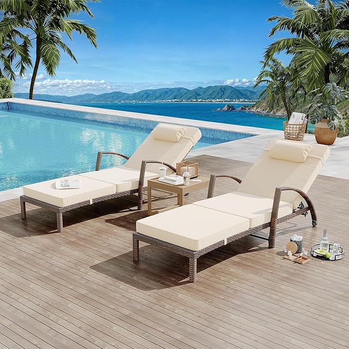 GarveeLife 2-Piece Rattan Patio Folding Chaise Lounge, 5-Position Adjustable