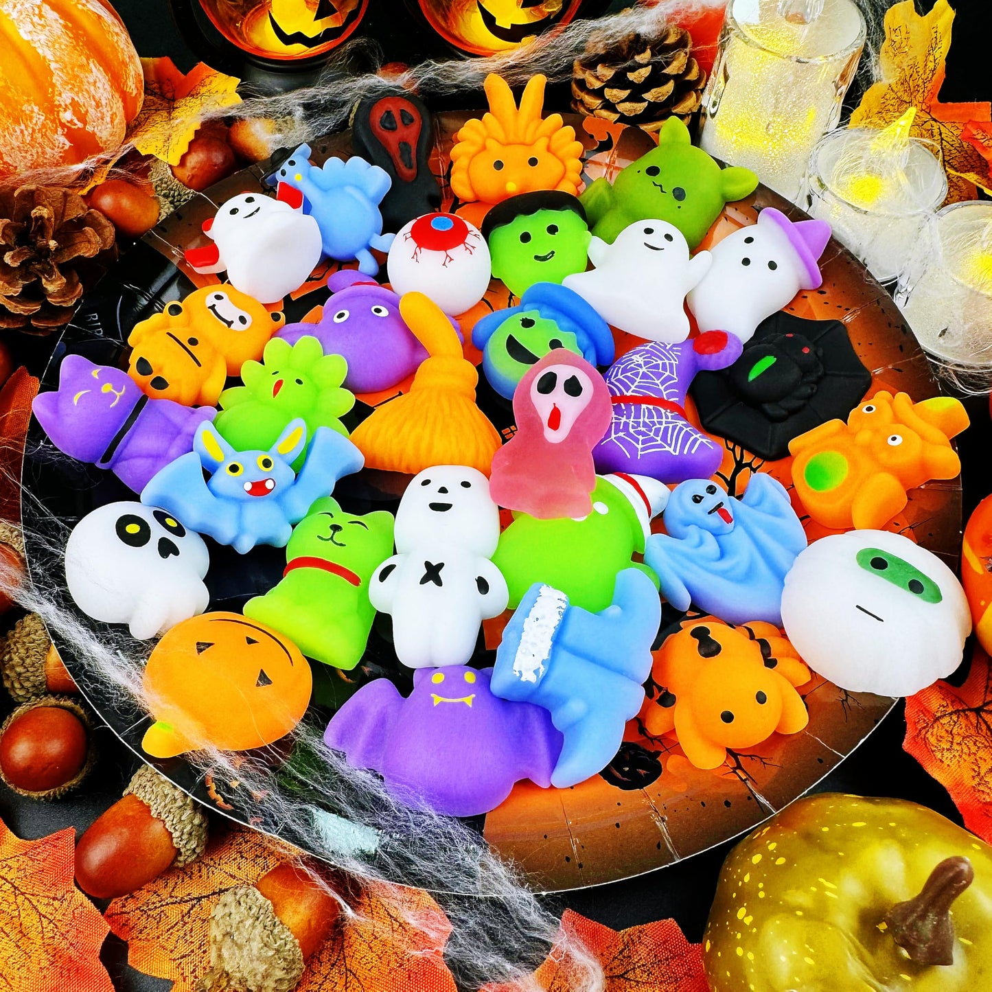 VOVEA Halloween Mochi Squishy Toys 30 PCS, Squishies Party Favors for Kids, Treat Bags Goodie Bag Fillers, Treats Classroom Prizes Mini Kawaii Stress Relief