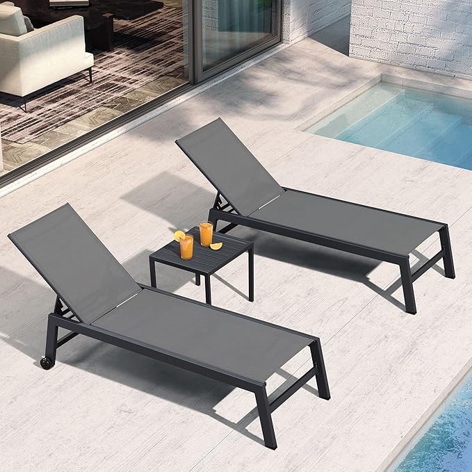 PURPLE LEAF Outdoor Chaise Lounge